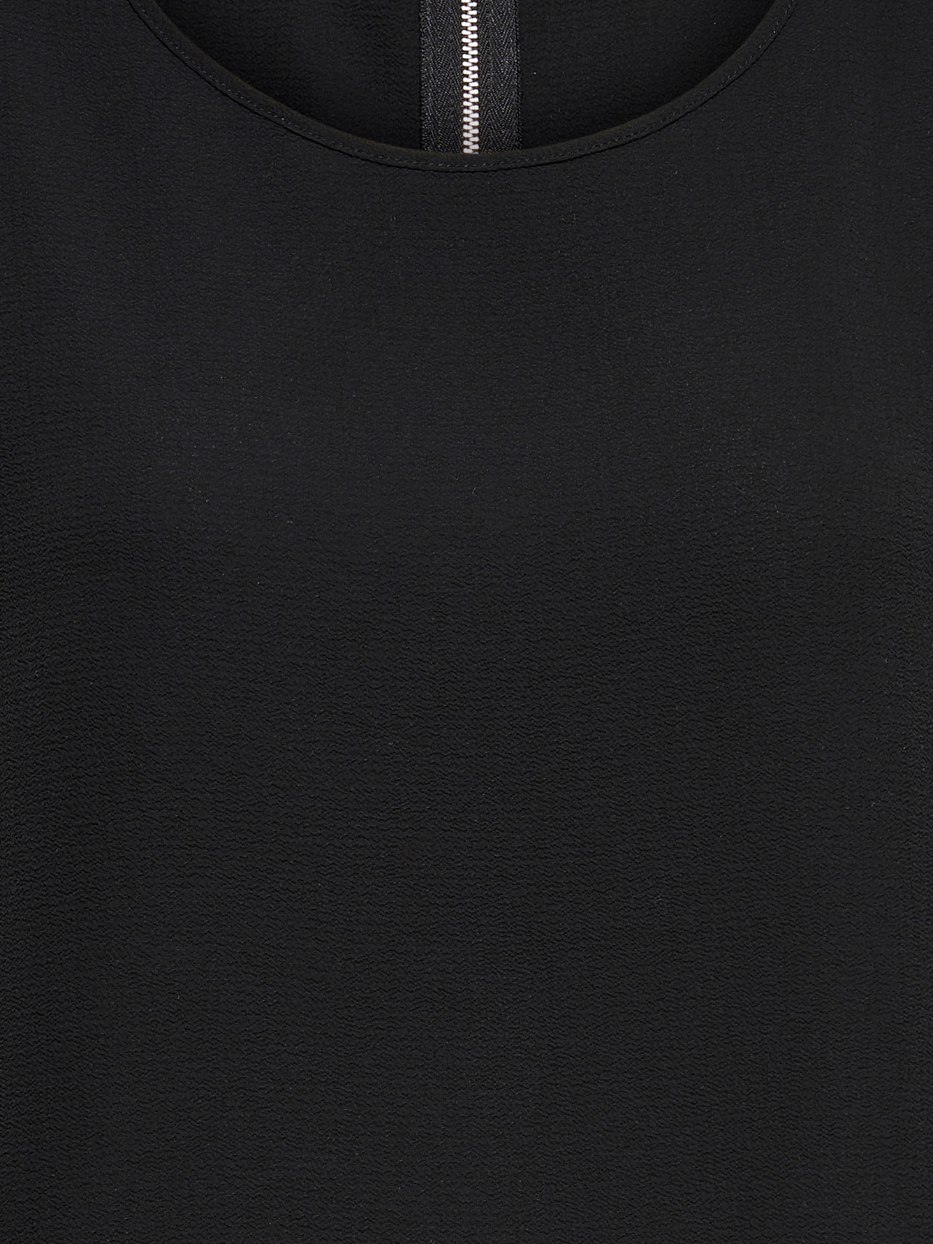 ONLY »ONLVIC – feminines Blusenshirt in lockerer Form« regular fit, Web, Kunstfaser, Rundhals, unifarben