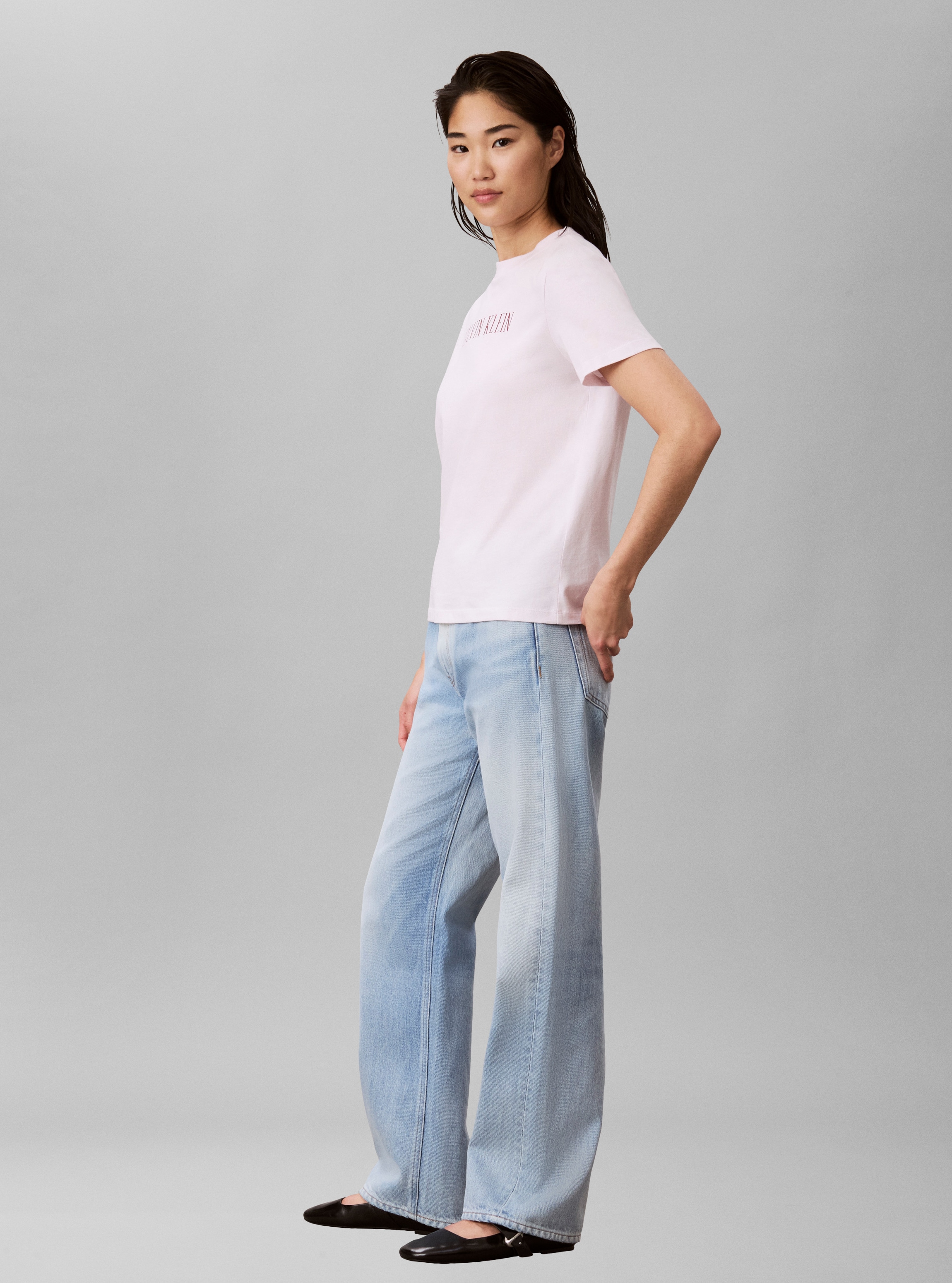 Calvin Klein Jeans T-Shirt Rundhalsausschnitt, Regular Fit, Logoschriftzug