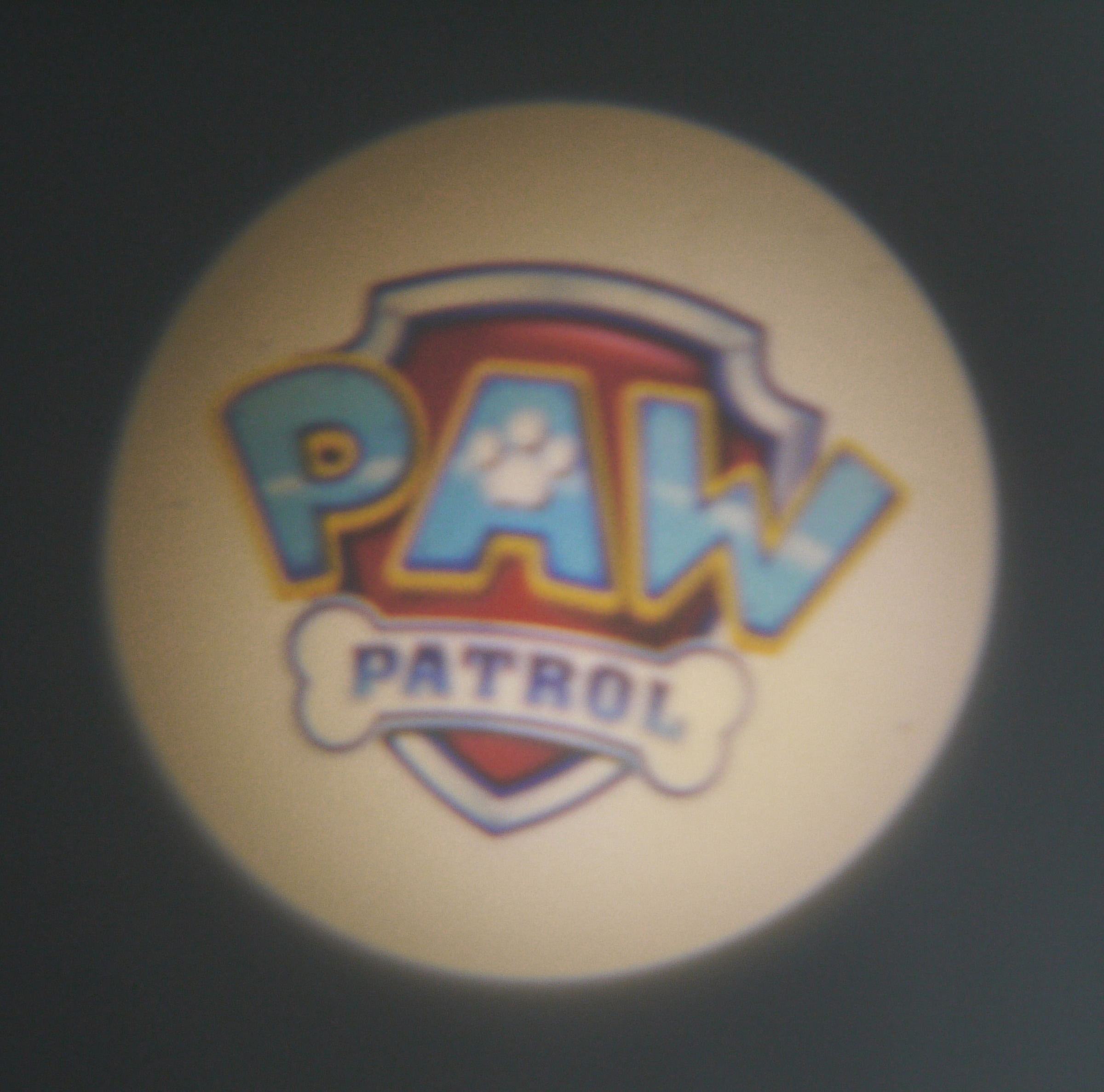 niermann LED Nachtlicht »Paw Patrol«, 1 flammig, Leuchtmittel LED-Modul | LED fest integriert, Set Paw Patrol 1 (1 x Stecker-Nachtlicht, 1 x Taschenprojektor)