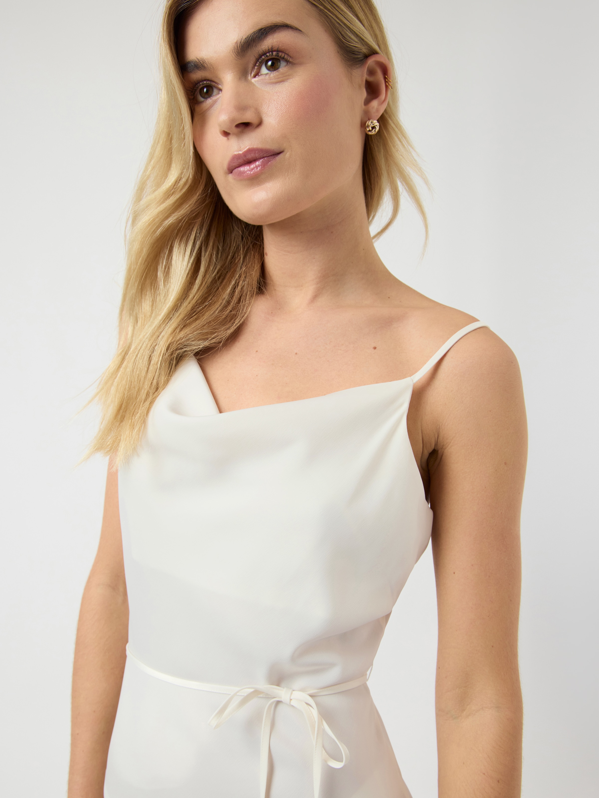 Y.A.S Spaghettikleid »YASTHEA STRAP LONG DRESS S. NOOS« Sommerkleid