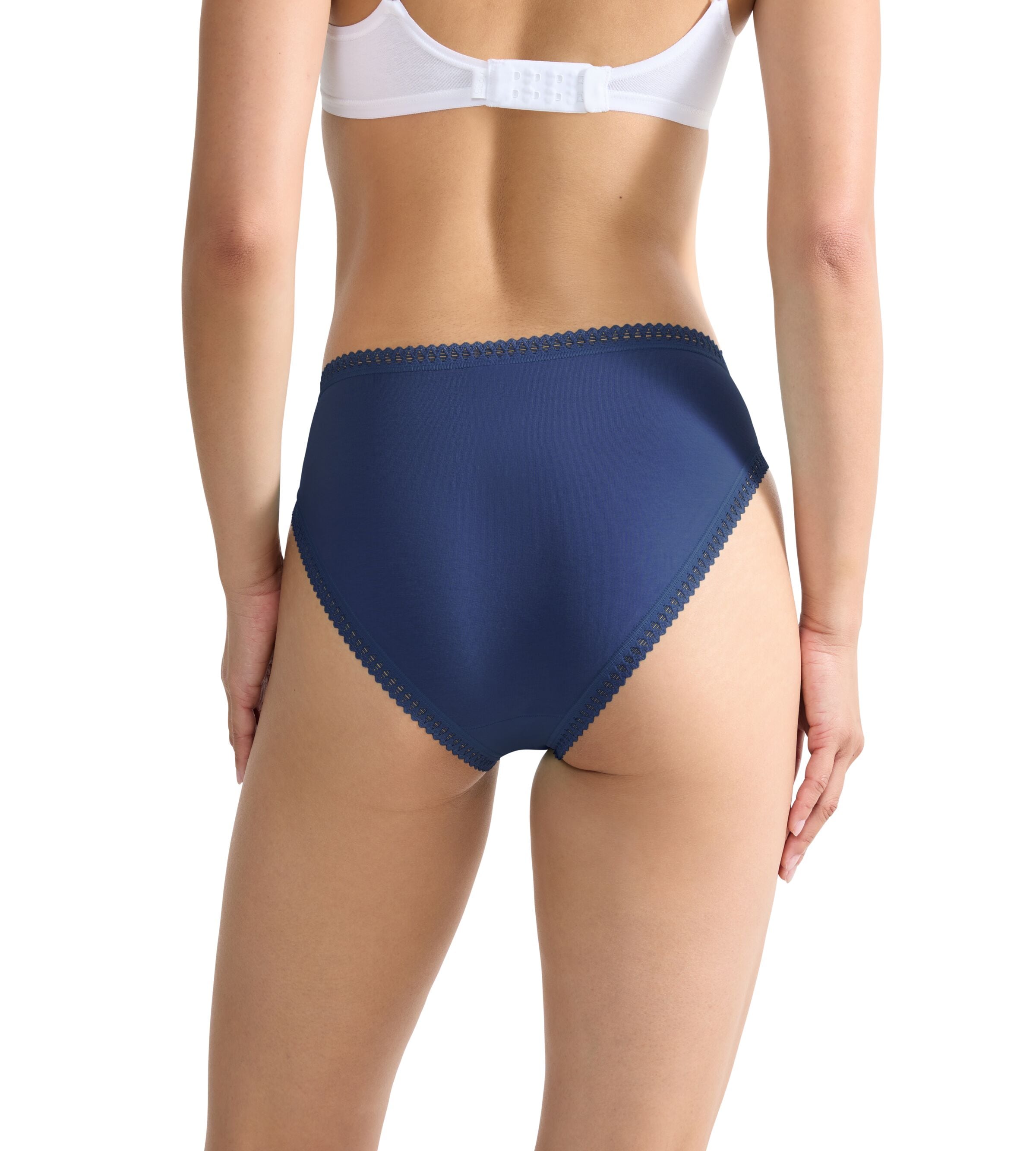 sloggi Slip »GO Crush«, (3er Pack), hoher Beinausschnitt, Spitze, feminin, weich, elastisch, Baumwollmix