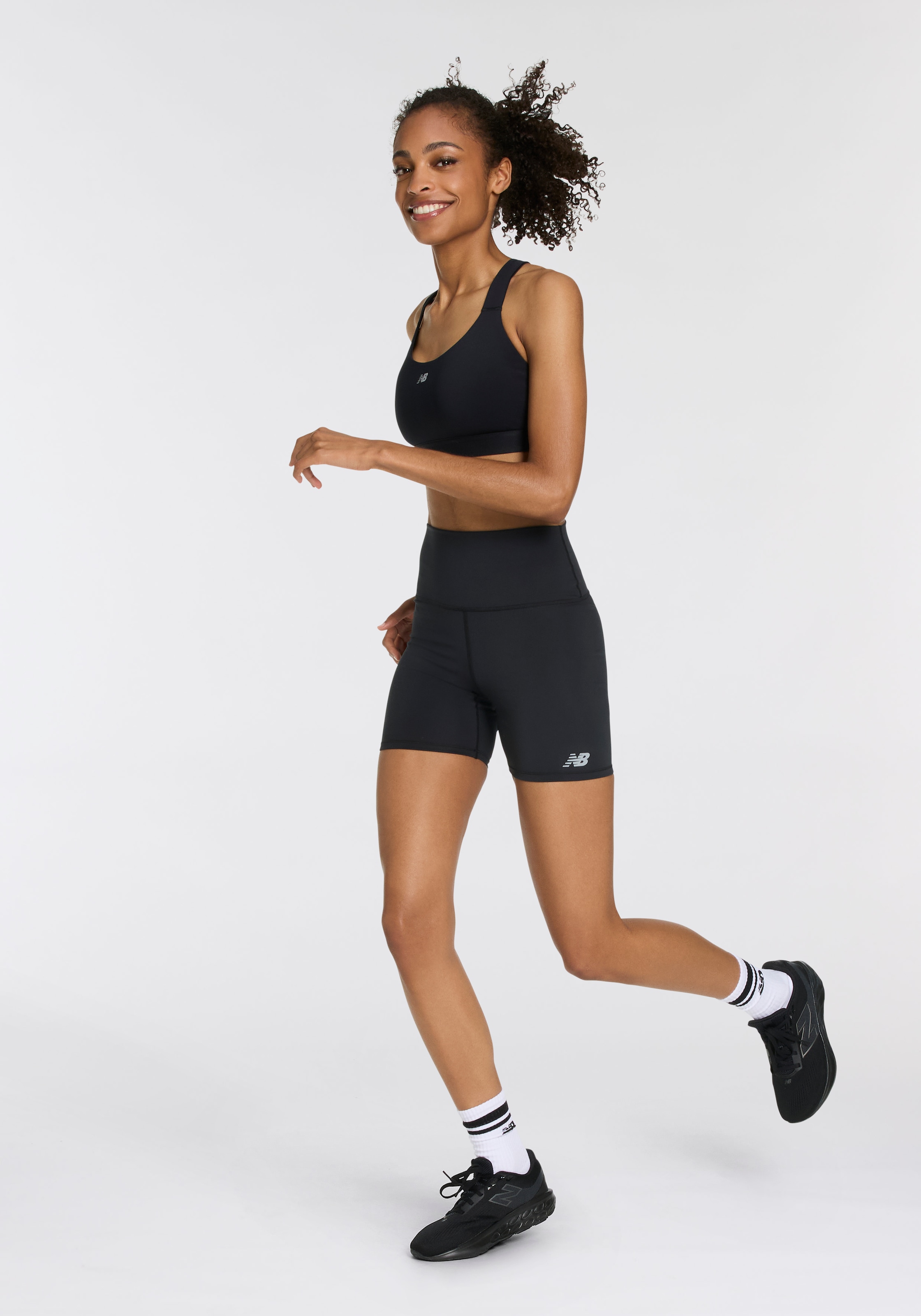 New Balance Sport-Bustier »Essential Train Bra«