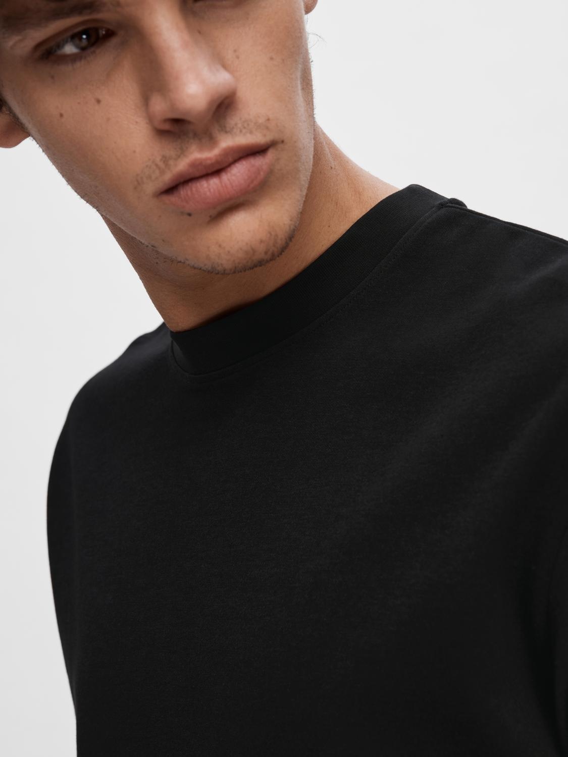 SELECTED HOMME Rundhalsshirt »SLHLOOSEOSCAR SS O-NECK TEE NOOS«