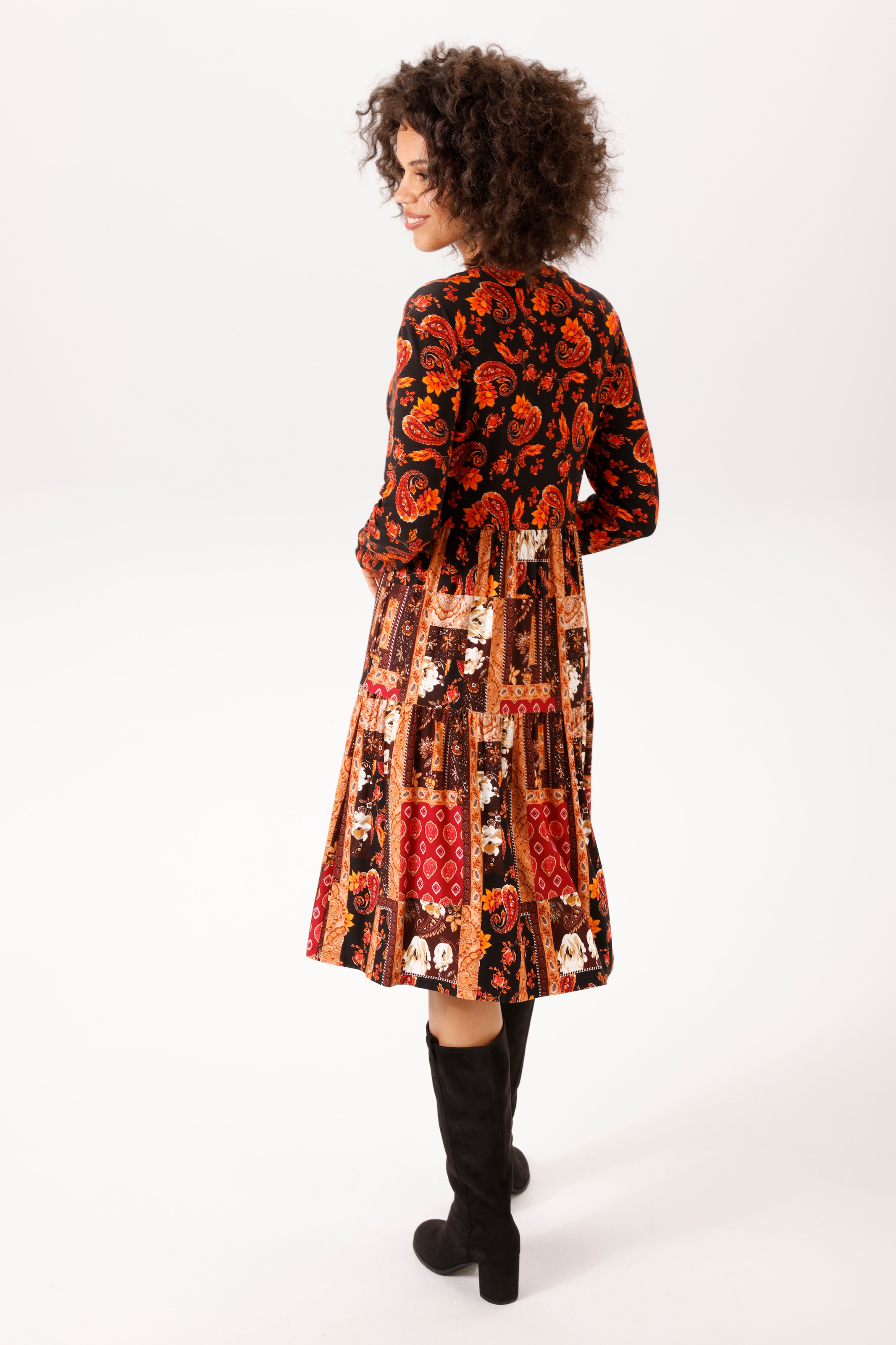 Aniston CASUAL Jerseykleid im farbenfrohen Muster-Mix - NEUE KOLLEKTION