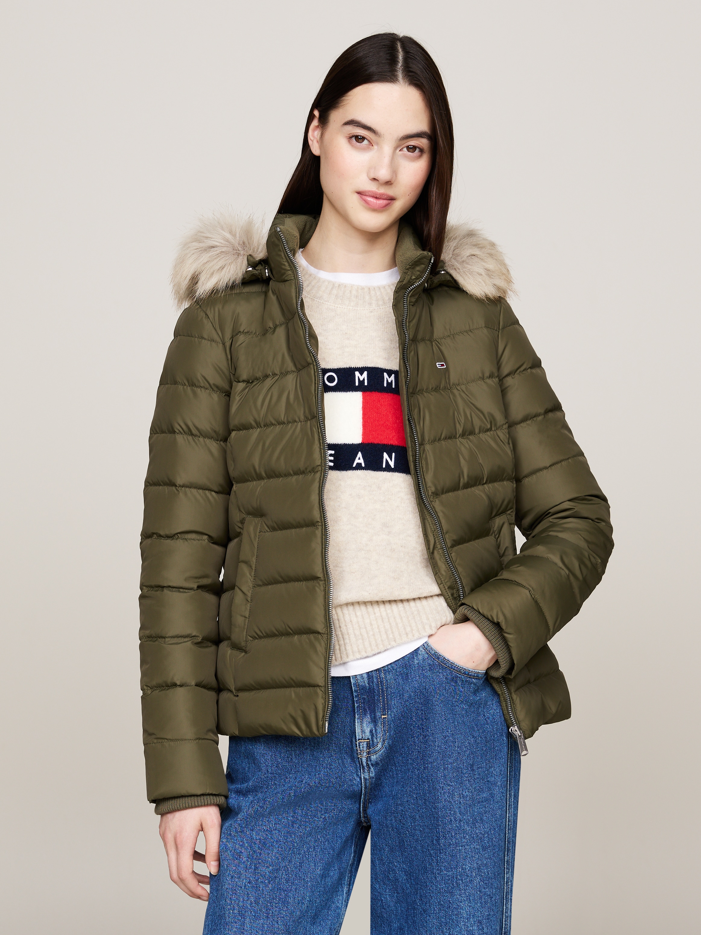 Tommy Jeans Curve Steppjacke »TJW BASIC HOODED DOWN JACKET EXT«, mit Kapuze, in Großen Größen, mit Kapuze