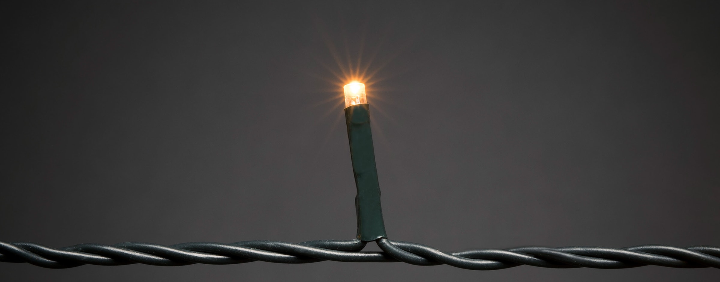 KONSTSMIDE LED-Baummantel »Weihnachtsdeko, Christbaumschmuck«, LED  Lichterkette mit Ring, 8 Stränge à 30 Dioden, vormontiert bequem online  kaufen