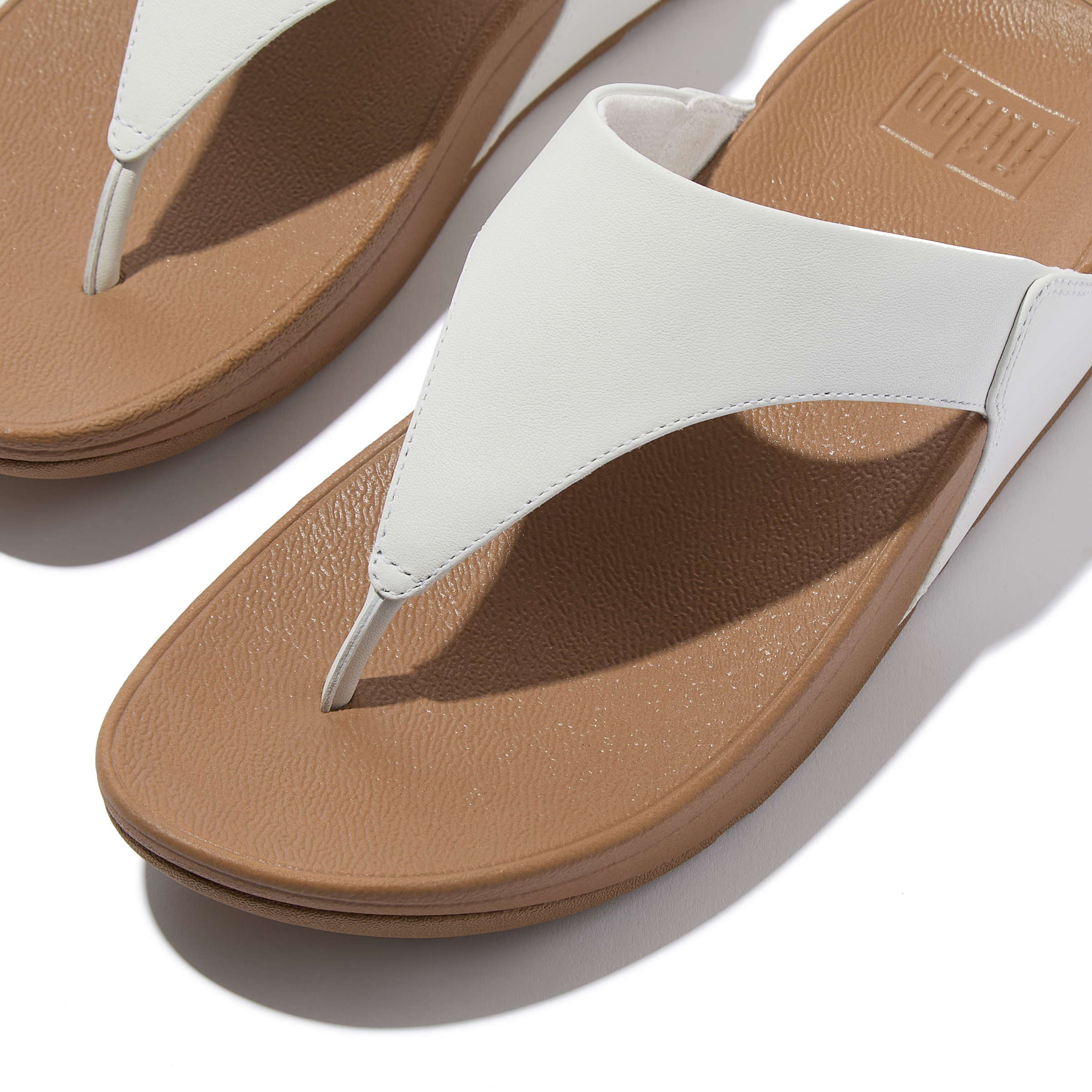 Fitflop Dianette »LULU LEATHER TOEPOST«  Zehentrenner, Pool Slides, Pantolette, Badeschuh mit Keilabsatz