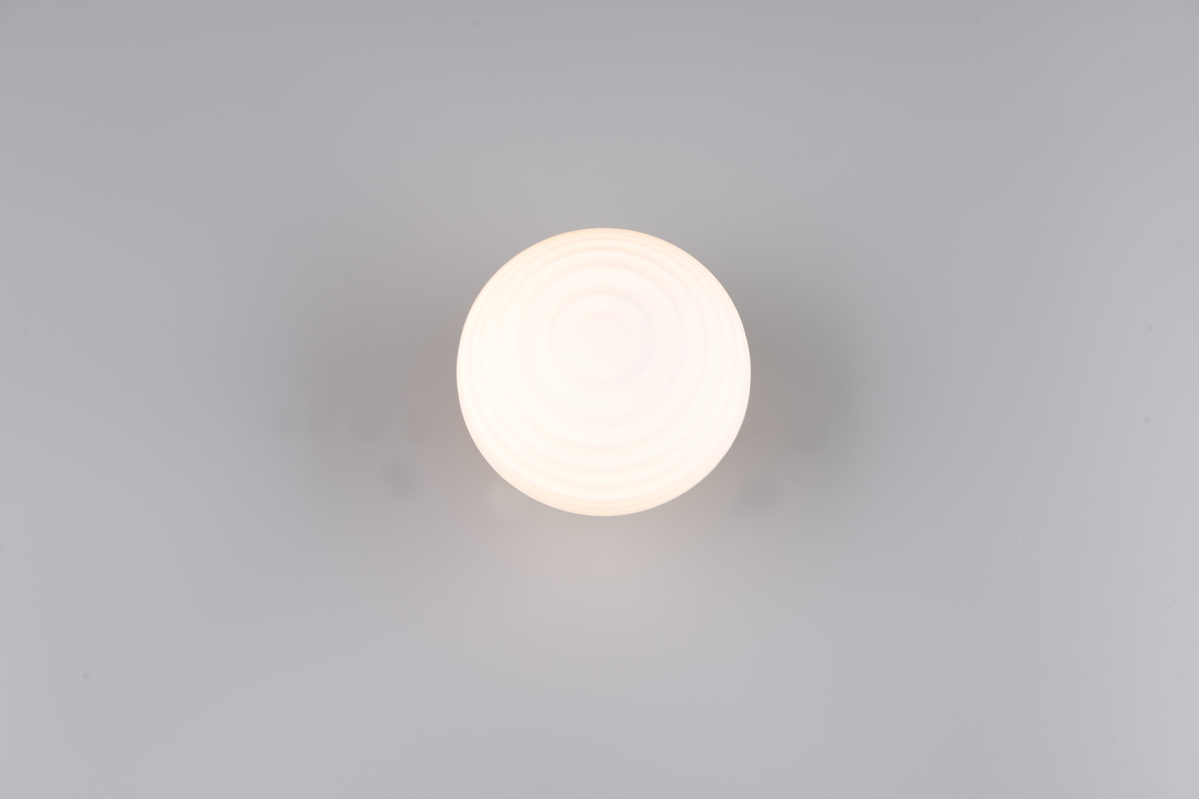 REALITY Leuchten LED Wandleuchte »EARL, runde Akku Wandlampe mit Touchdimmer, USB-Anschluss Ø 15,5cm« LED-Board 1 Stk. Warmweiß Akku Wandlampe Glasschirm, einfache Wandbefestigung, Tiefe 15 cm