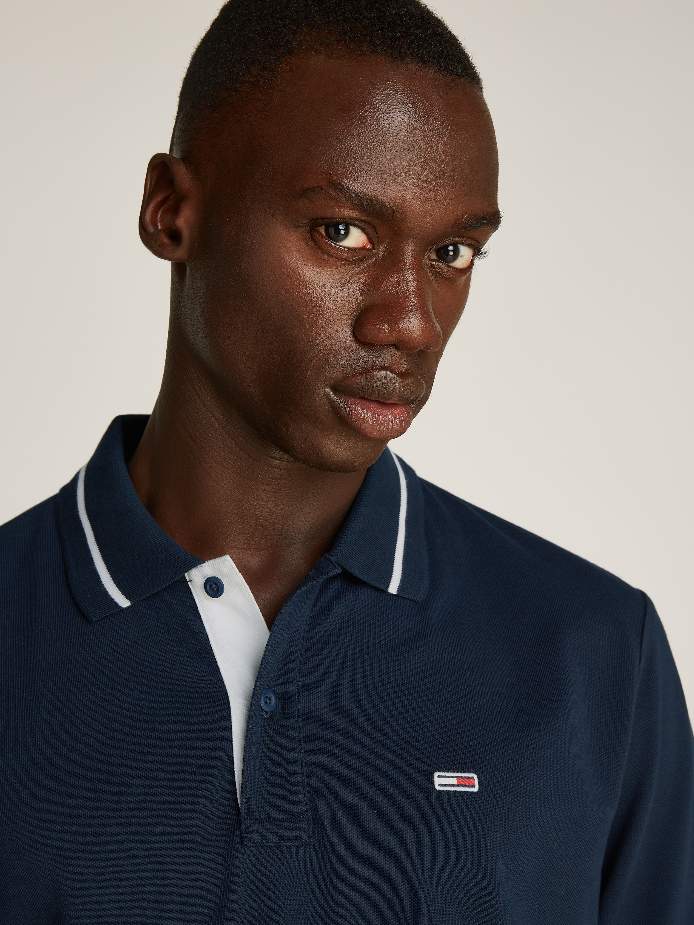 Tommy Jeans Poloshirt »TJM REG TIPPED POLO«, mit Streifendetails