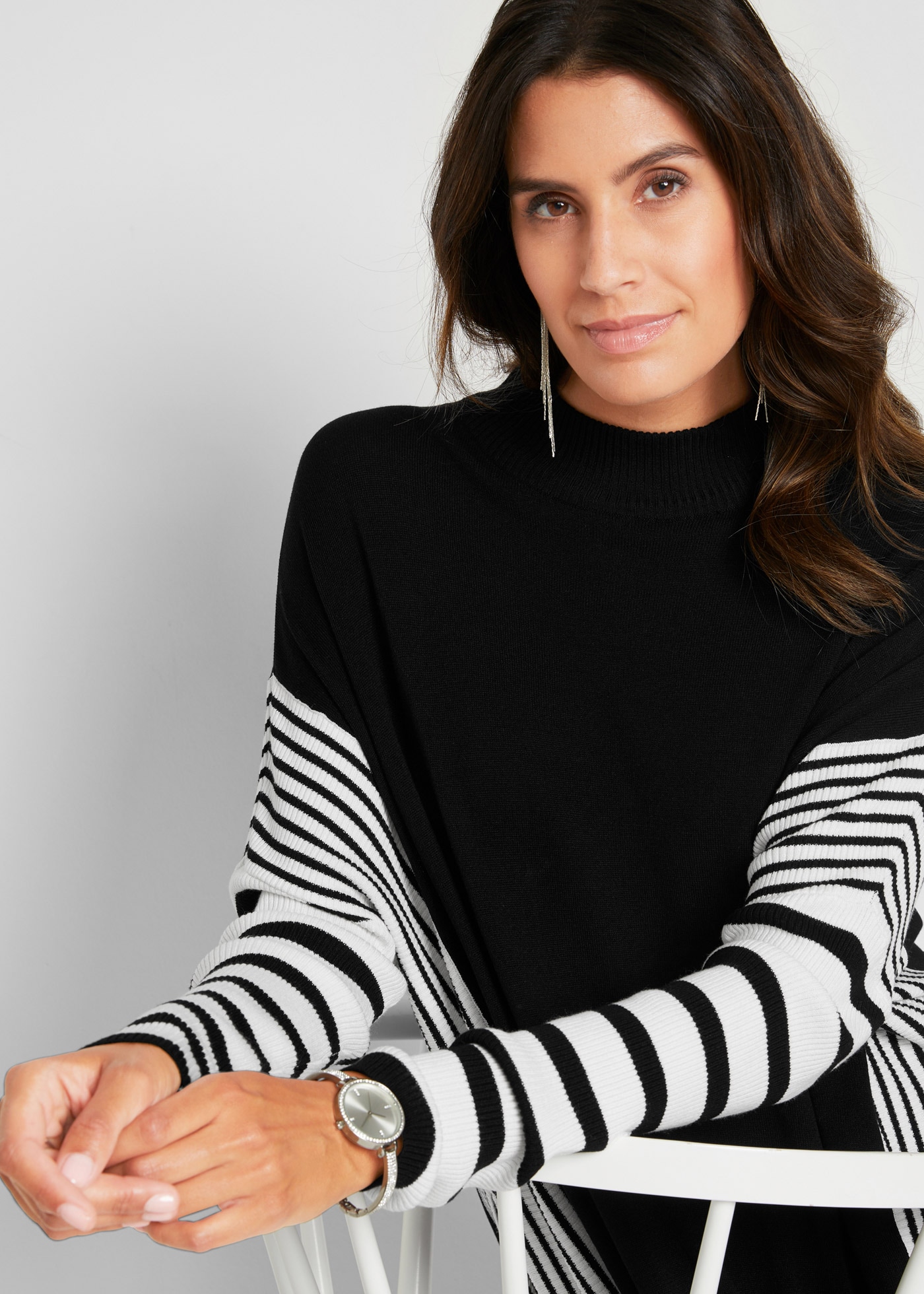 bonprix Longpullover Viskose-Strick, mit Stehkragen, im Poncho-Stil