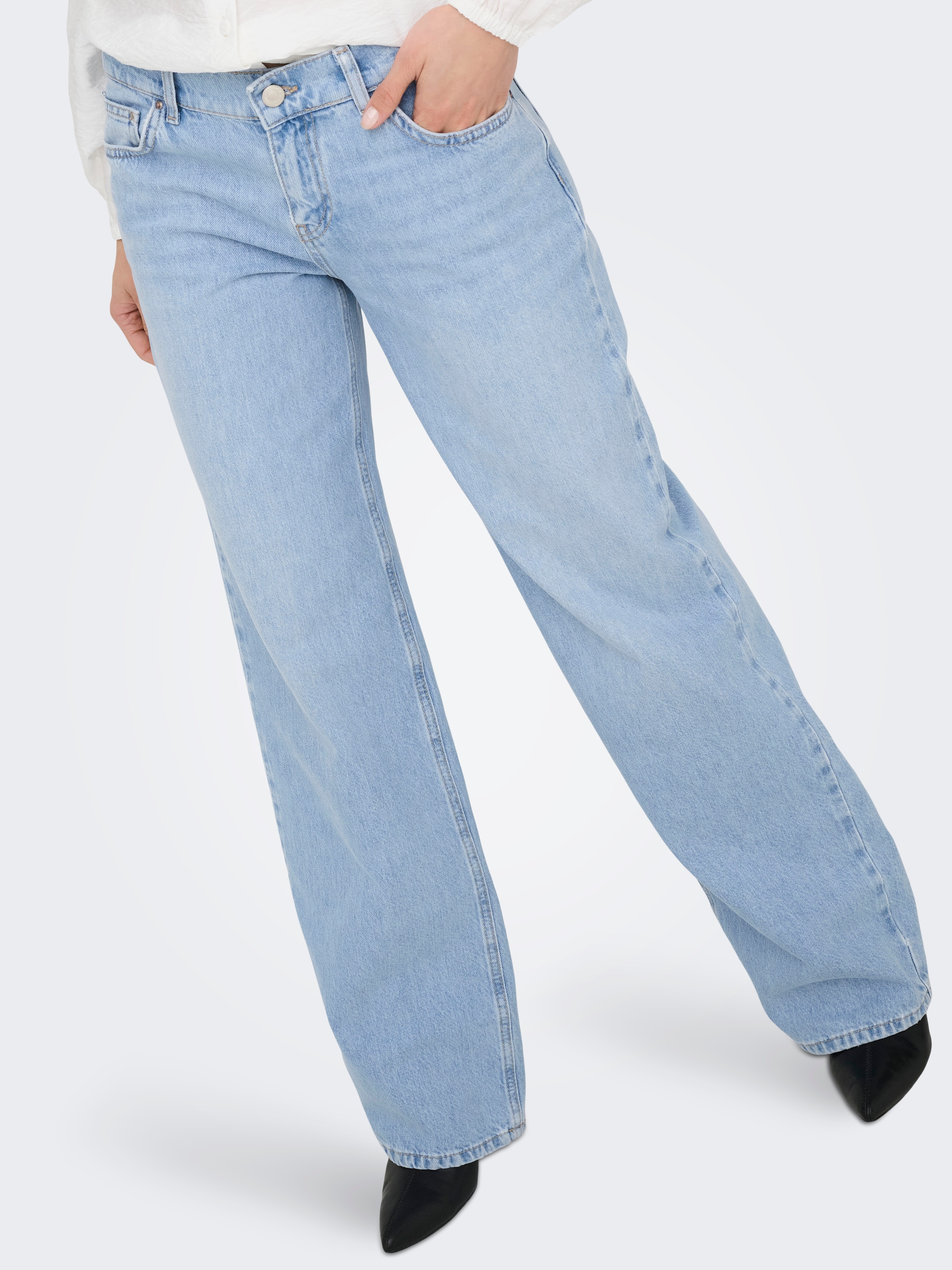 ONLY Low-rise-Jeans »ONLBRENDA LOW WIDE DNM CRO045« Baumwolle, low waist, wide fit