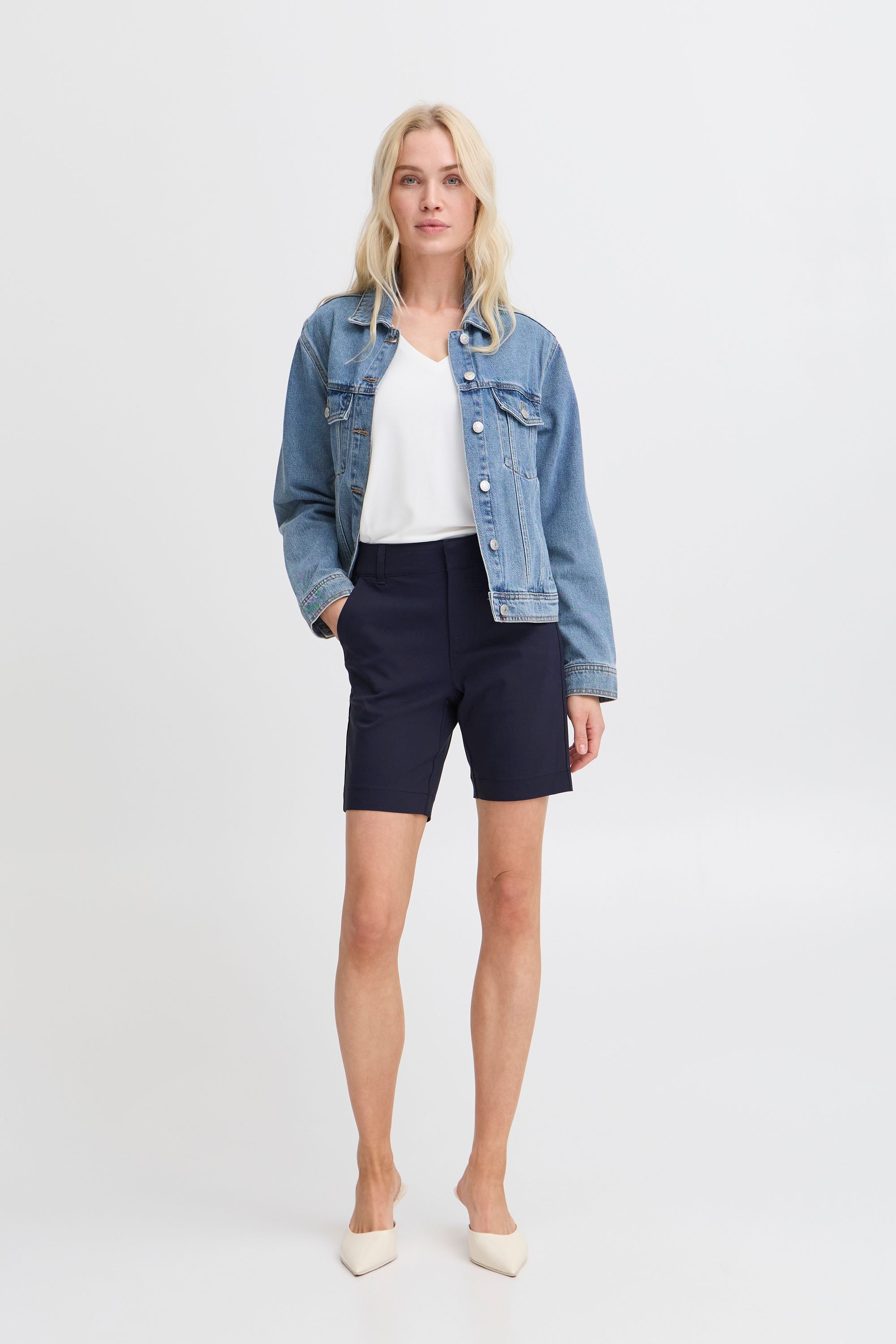 b.young Chinoshorts »Chinoshorts BYFAIRCHILD«