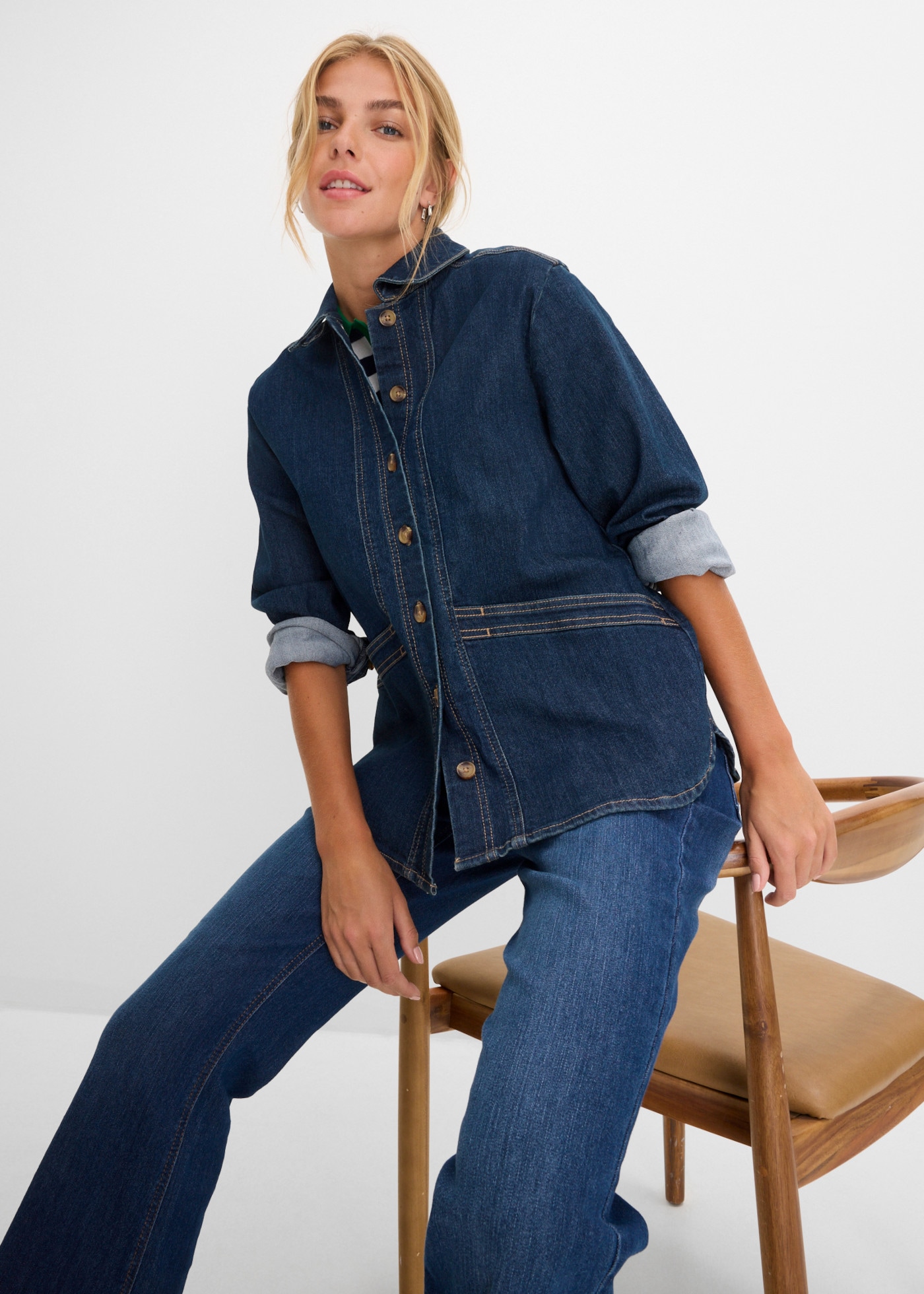 bonprix Jeansjacke Regular Fit, Langarm, aus Baumwolle, Casual-Stil