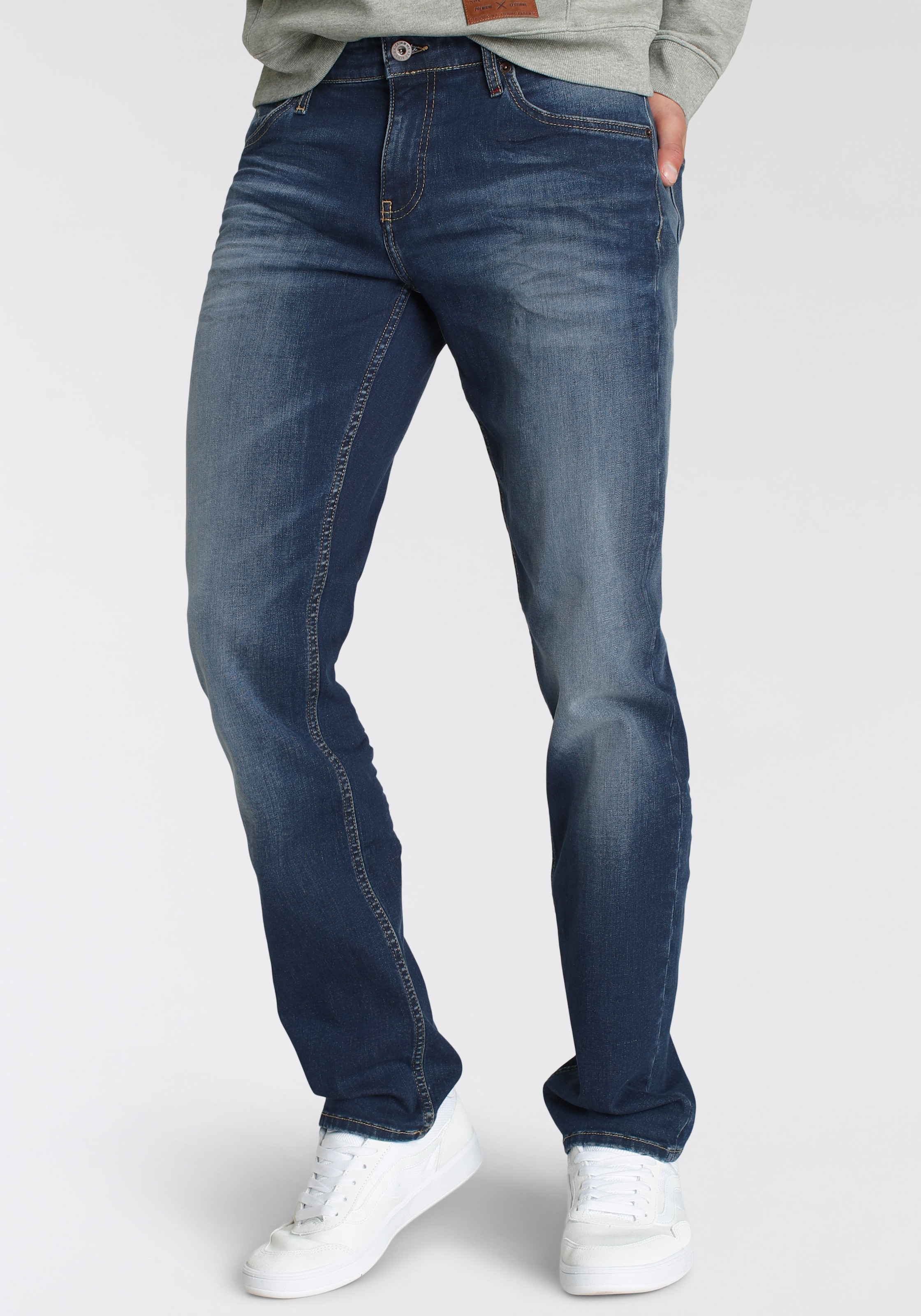 Straight-Jeans »AlanAK«, Ökologische, wassersparende Produktion durch Ozon Wash