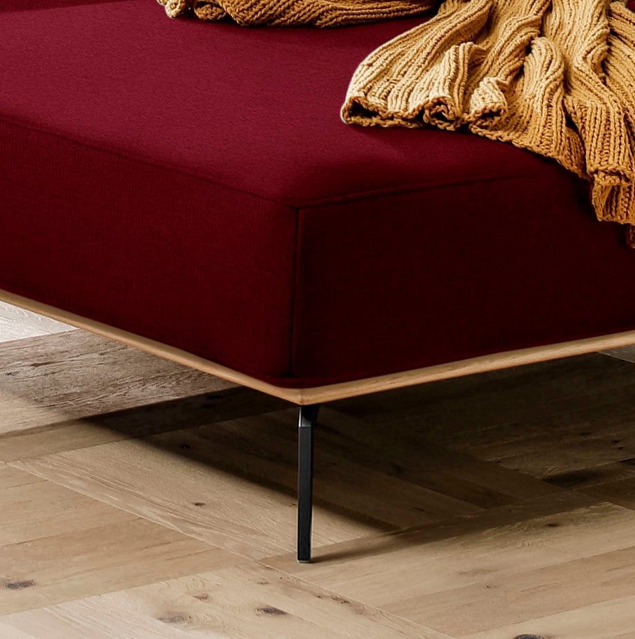 W.SCHILLIG Ecksofa »run, Designsofa mit tollem Sitzkomfort, bequem, L-Form«, mit Holzsockel, Füße in Schwarz pulverbeschichtet, Breite 319 cm