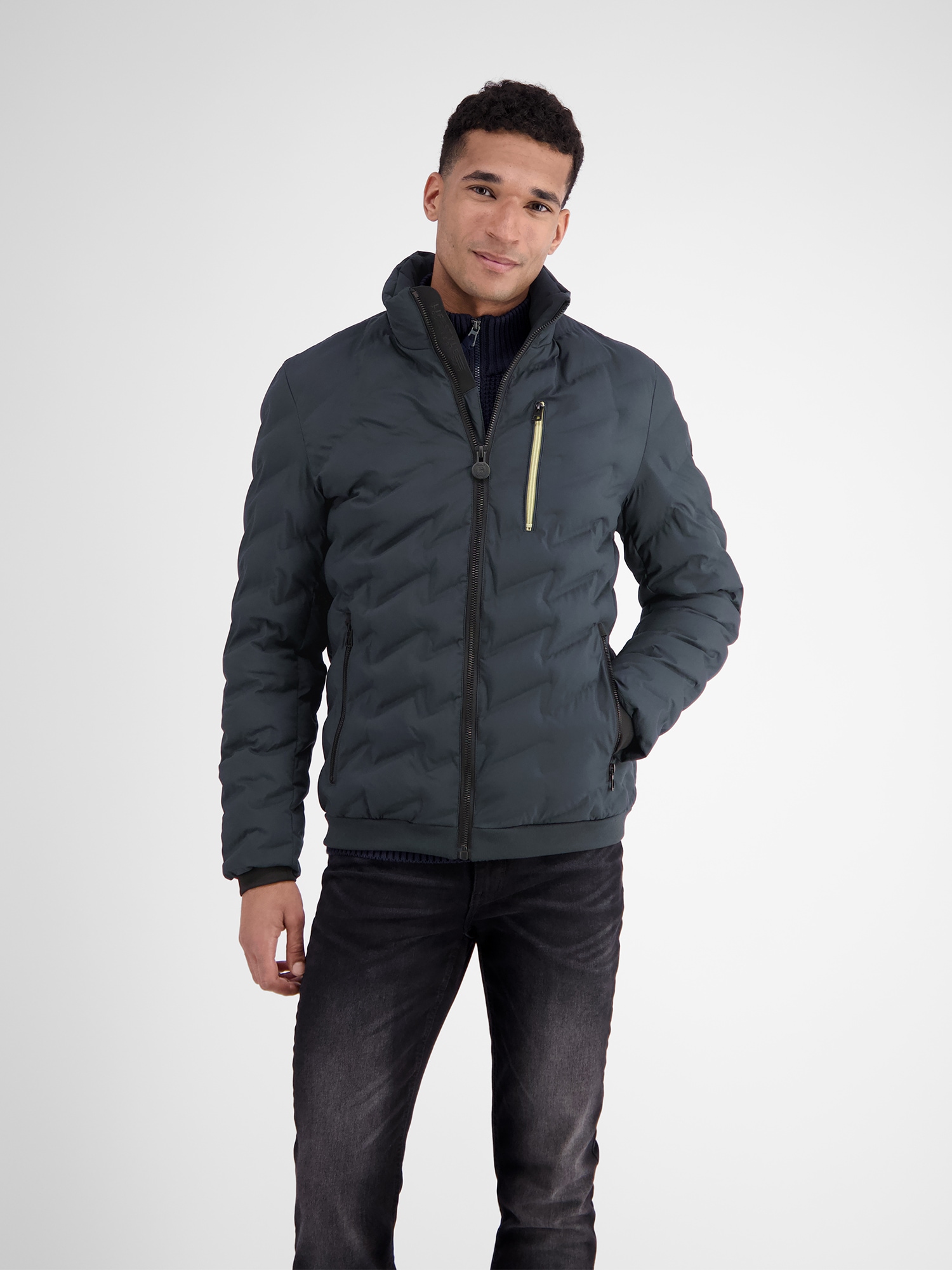 LERROS Outdoorjacke »Sportive Funktions-Steppjacke für Herren« mit Kapuze