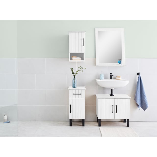 welltime Badspiegel »Mary«, Badmöbel im Landhaus-Stil, Breite 60 cm, aus  Massivholz online kaufen | mit 3 Jahren XXL Garantie