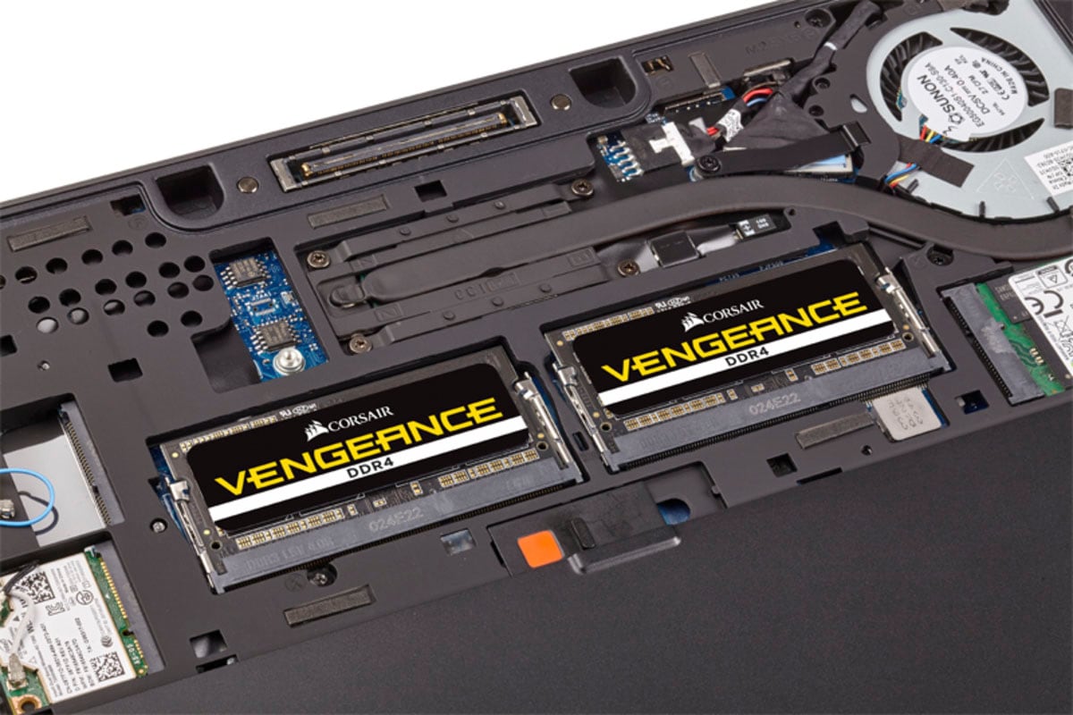 Corsair Laptop-Arbeitsspeicher »Vengeance® 16 GB (2 x 8 GB) DDR4 SODIMM 2400 MHz CL16«