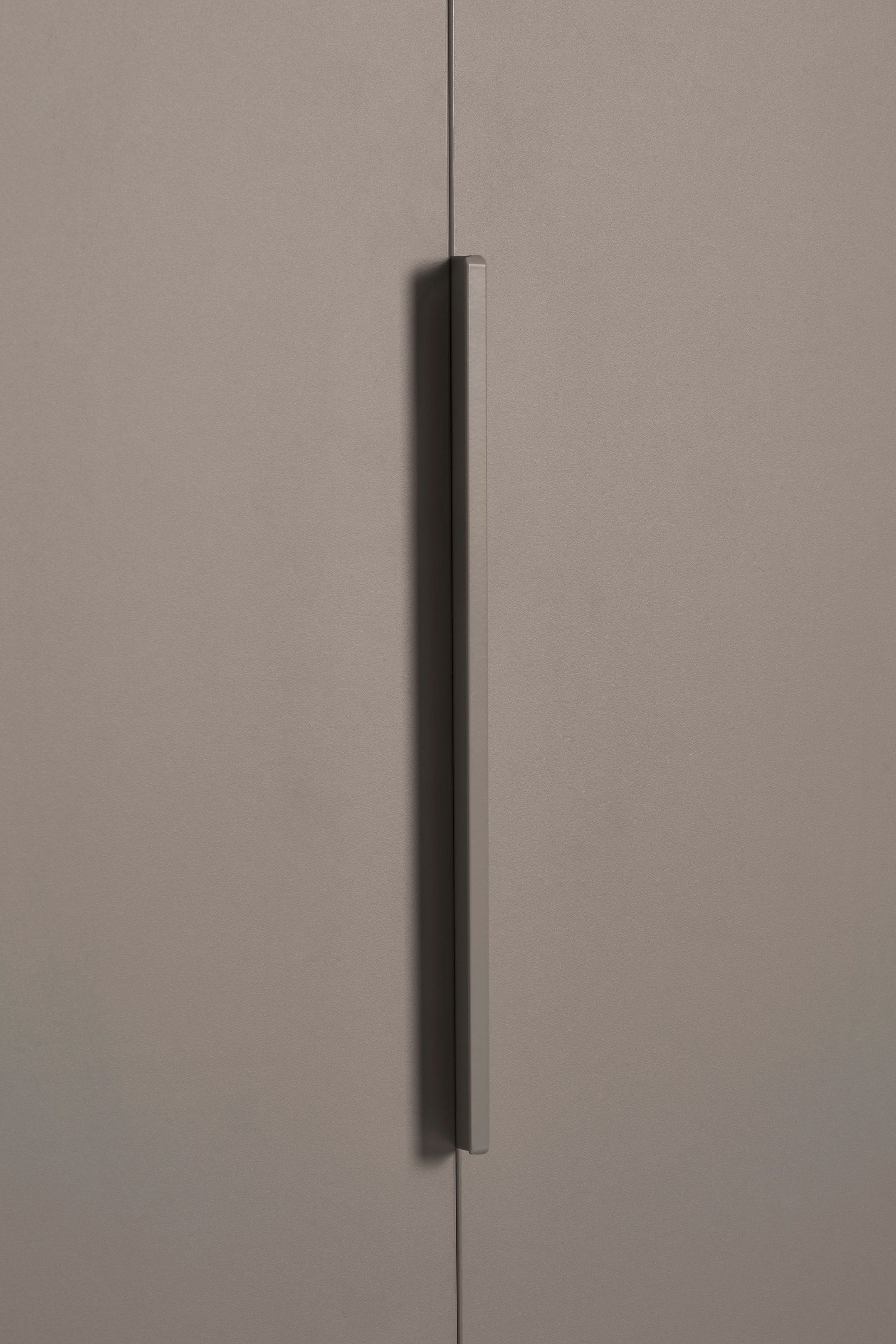 YUNY by PAIDI Kleiderschrank »BROTHER STU inkl. Kleiderstangen und Einlegeböden«, (B/H/T ca. 130x195x52cm, Taupe), zertifizierte Qualität, Soft-Close