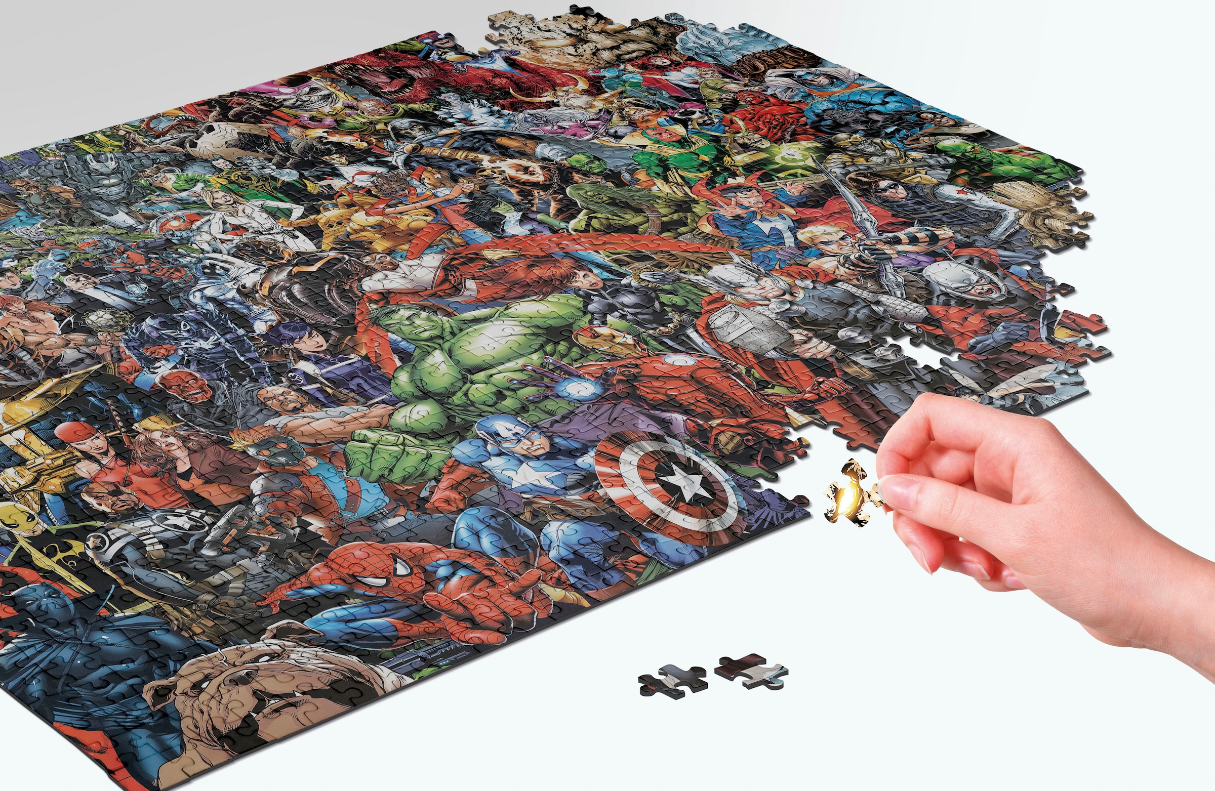 Clementoni® Puzzle »Impossible, Marvel Universe Compact, mit neuer Compact Box«, Made in Europe; FSC® - schützt Wald - weltweit
