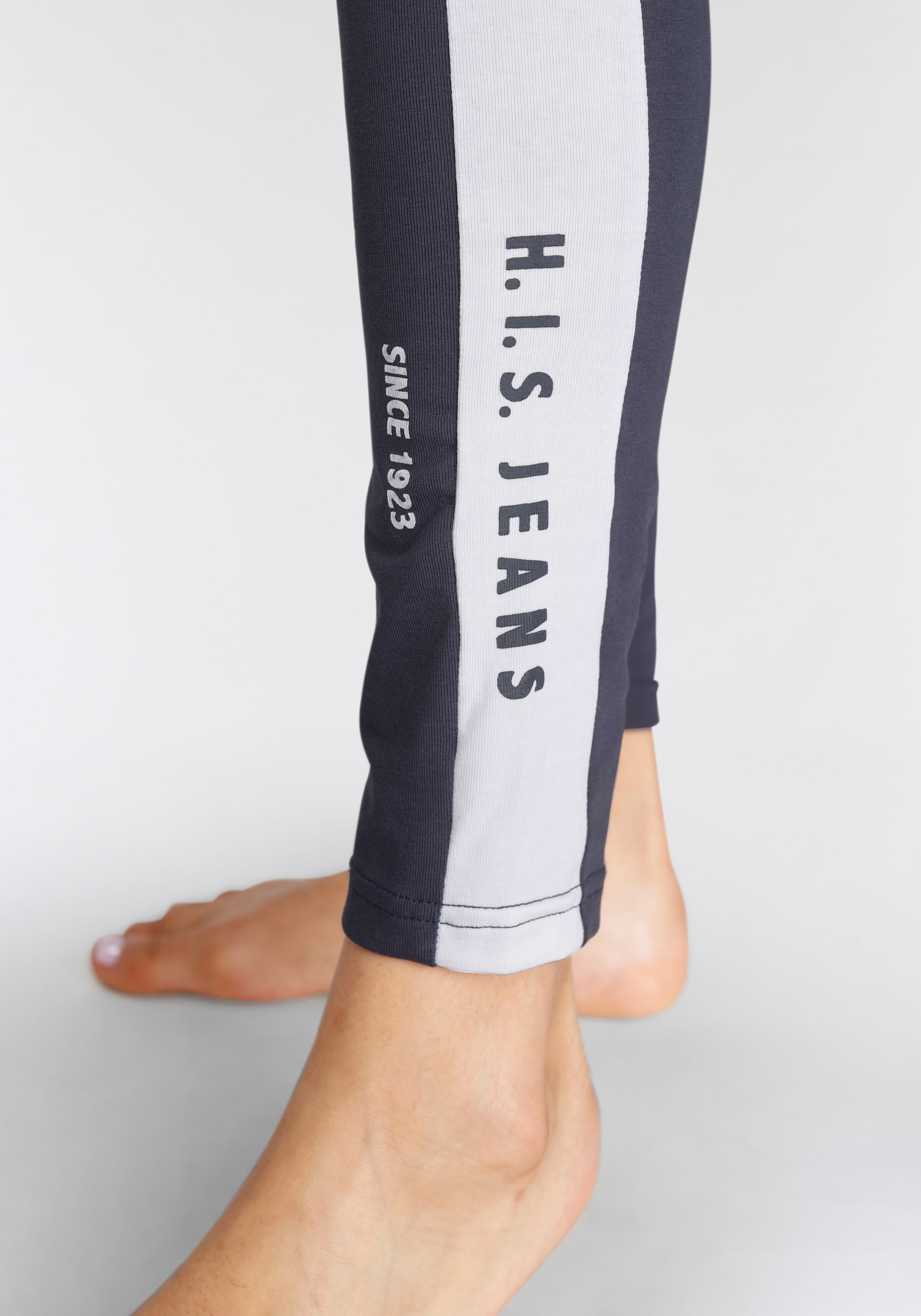 H.I.S Leggings, mit weißem Seitenstreifen und Logodruck