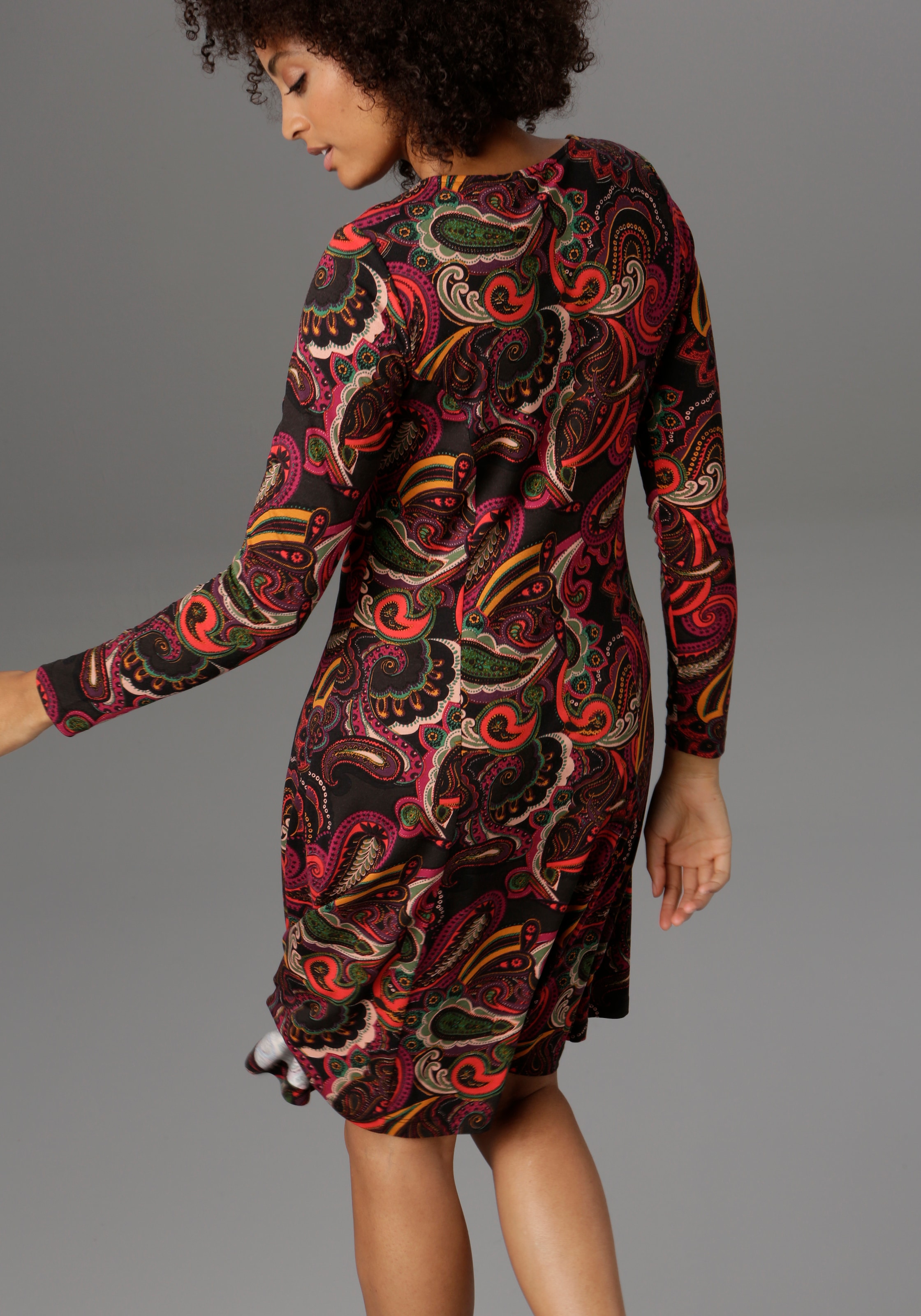 Aniston SELECTED Jerseykleid, Paisley-Druck in satten bei Farben