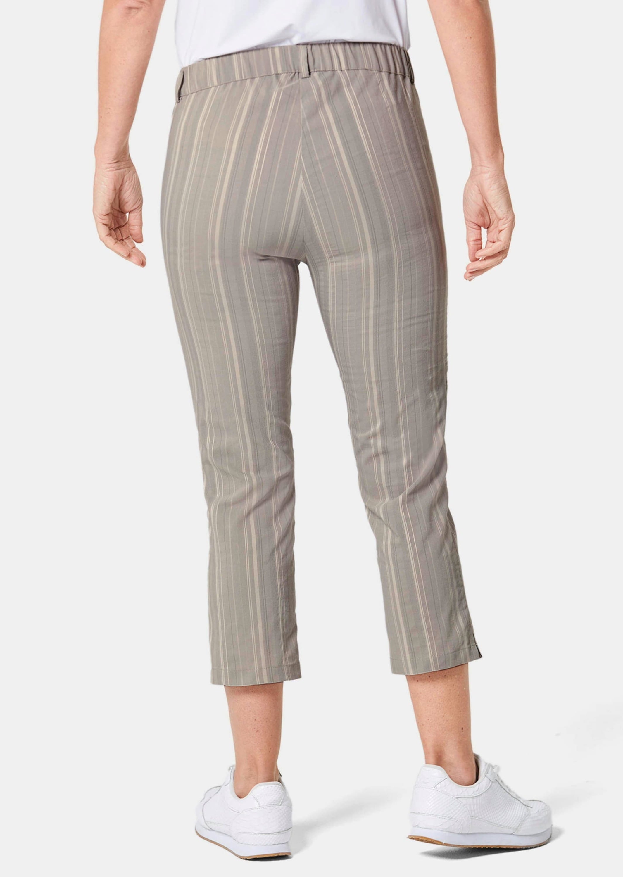 GOLDNER Caprihose »Verkürzte Struktur-Hose Verkürzte Strukturhose in elastischer Ware«