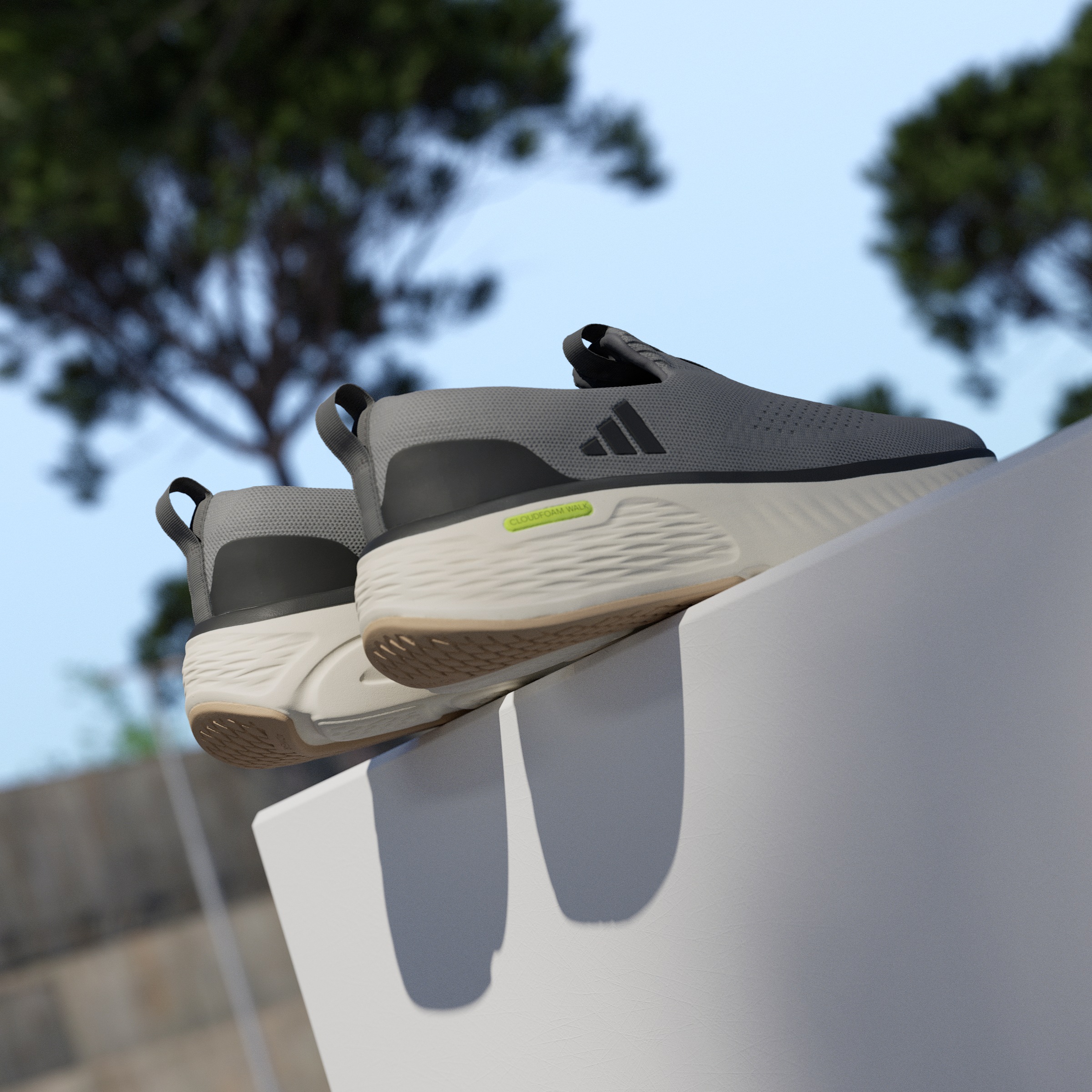 adidas Sportswear Slip-On Sneaker »CLOUDFOAM GO LOUNGER«