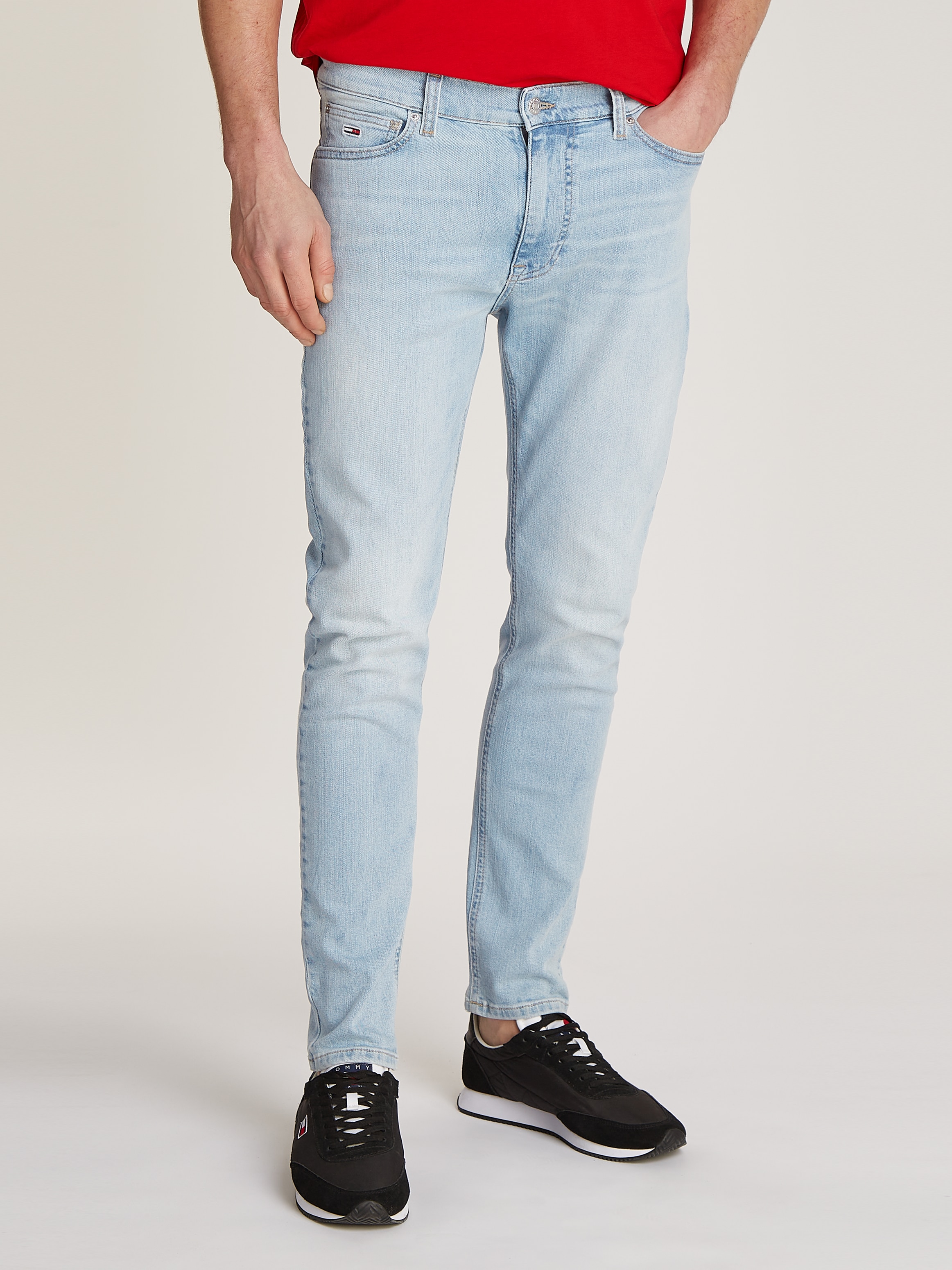 Tommy Jeans Skinny-fit-Jeans »SIMON SKNY«, mit Logoprägung