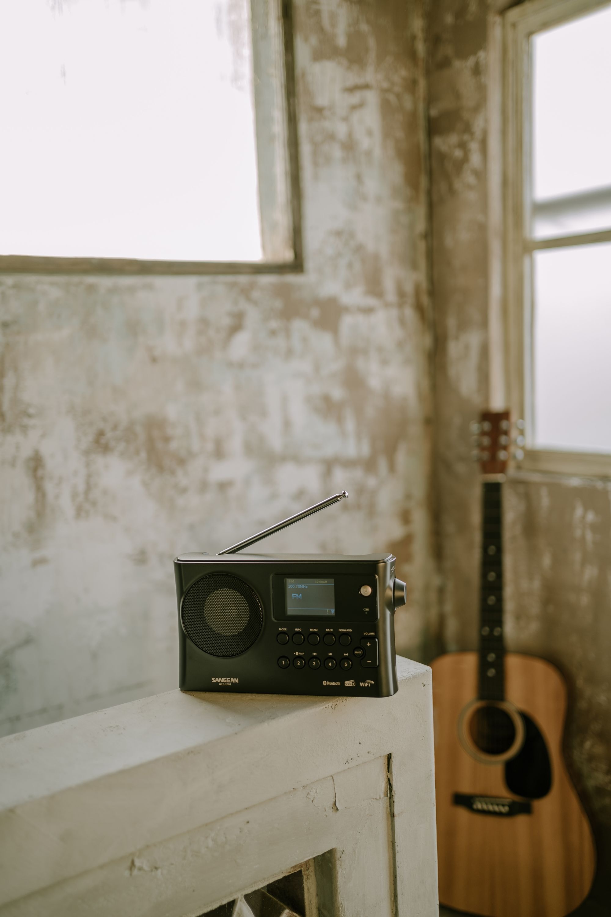 Sangean Internet-Radio »WFR-28BT«, (AVRCP Bluetooth Digitalradio (DAB+)-FM-Tuner mit RDS), DAB+, Bluetooth, Steuerung über UNDOK™-App