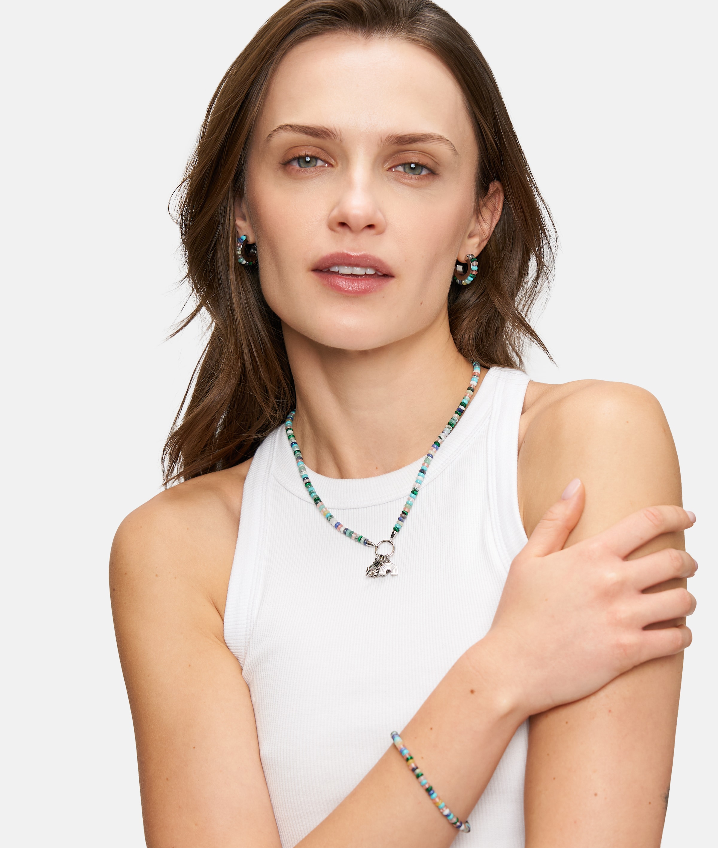 Tamaris Charm-Armband »Schmuck Geschenk Edelstahl Armkette All About Beads« mit Naturstein