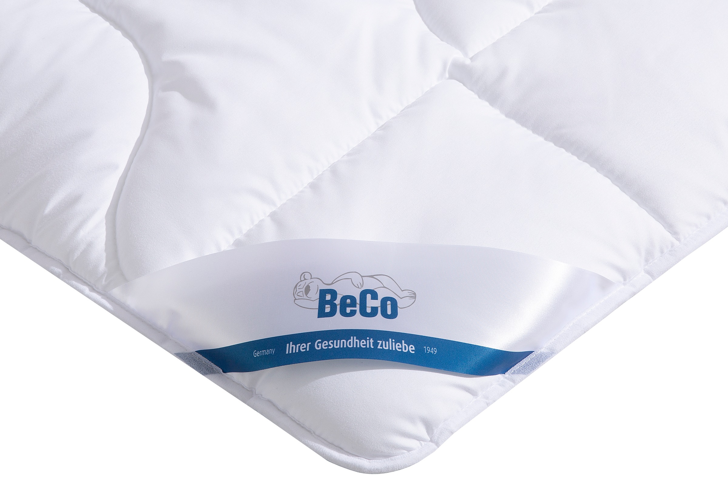 Beco Kunstfaserbettdecke »Sanalux Protect«, warm, Füllung Polyester, Bezug Baumwolle oder Polyester, (1 St.), Bettdecke in 135x200, 155x220, 200x200 cm, Sommer oder Winter