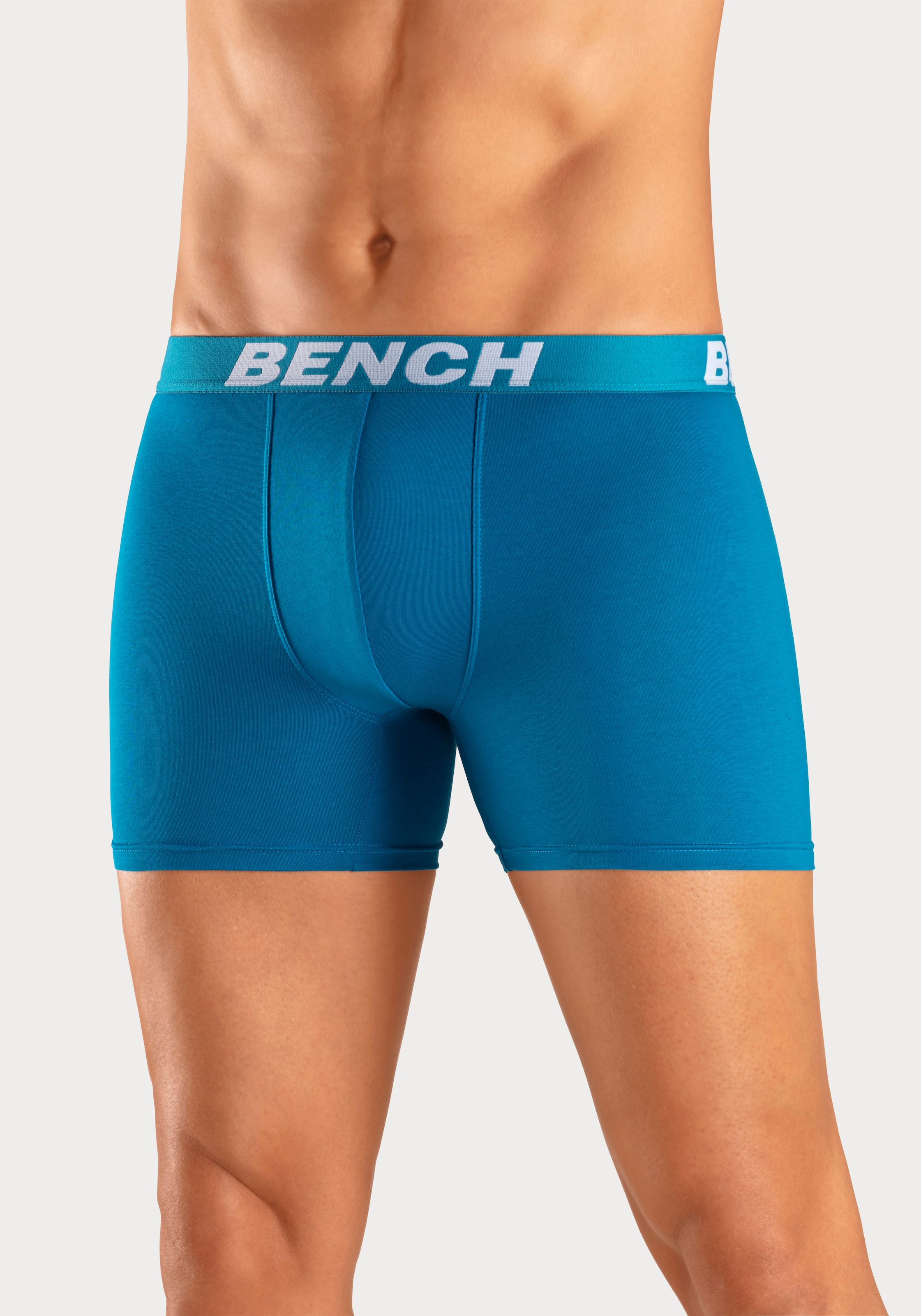 Bench. Boxer »Boxershorts für Herren«, (Packung, 4 St.), mit längerer Beinform aus Baumwollmischung