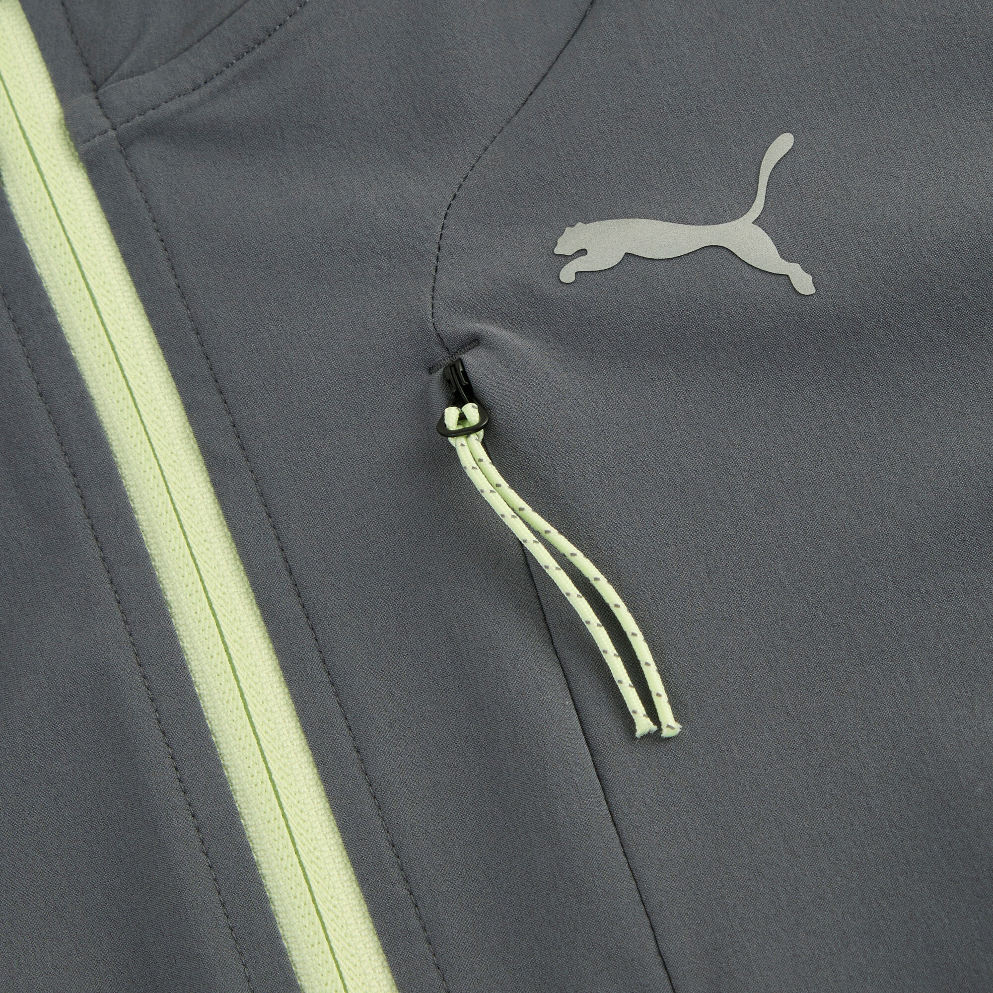 PUMA Kapuzensweatjacke »M PWRTRAIN STRETCH WOVEN JACKET« mit Kapuze, für Training und sportliche Aktivitäten