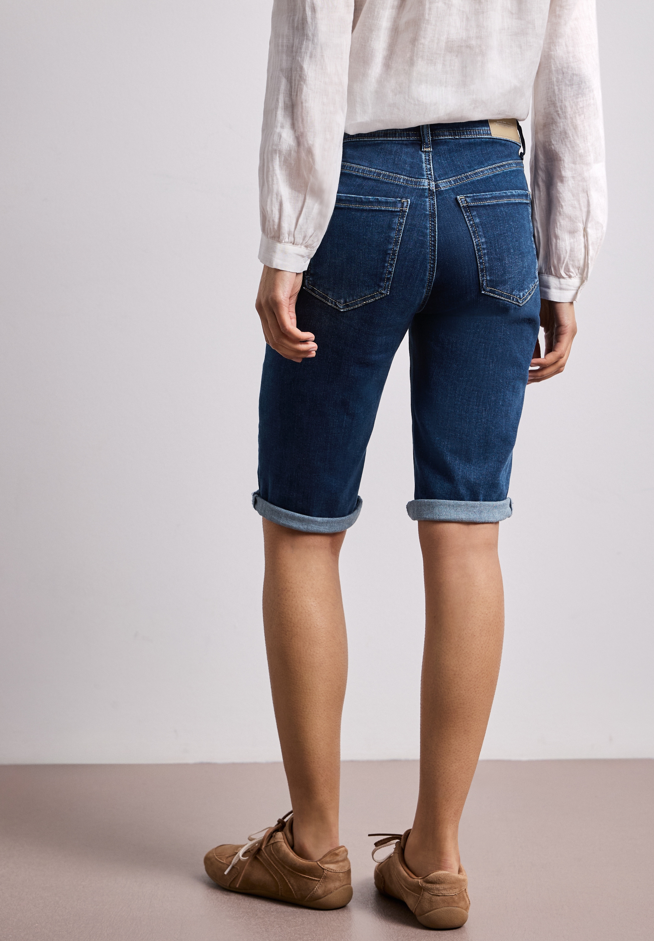 STREET ONE Bermudas »Style Jane«  Slim Leg Jeans-Bermuda mit Turn-Up-Detail