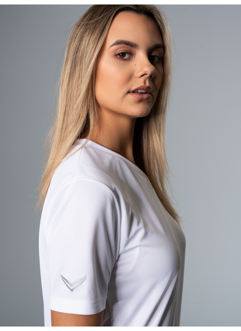 Trigema T-Shirt »TRIGEMA V-Shirt COOLMAX®«, (1 tlg.)