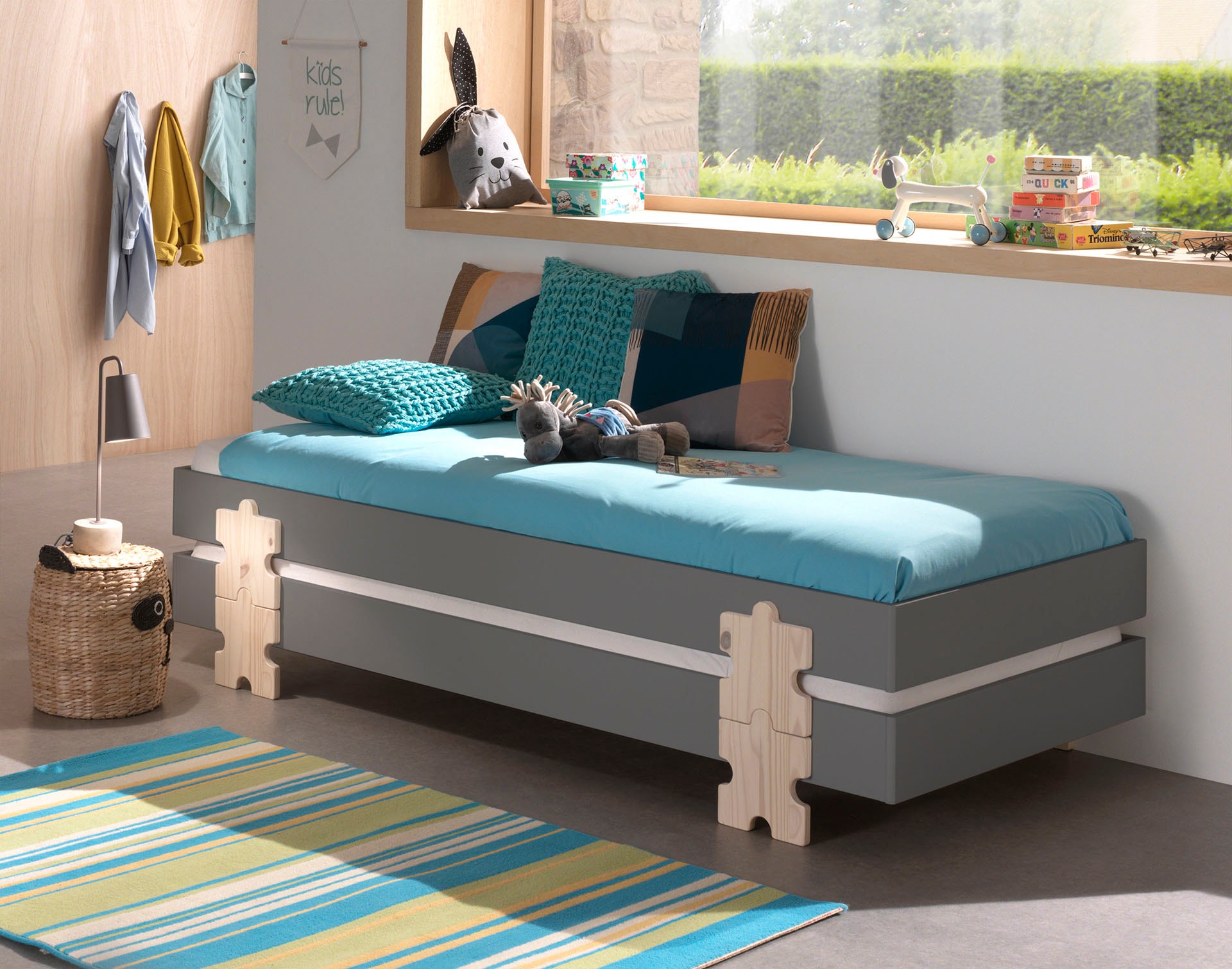 Vipack Kinderbett »Modulo, stapelbares Einzelbett, inkl. Rolllattenrost, 2 Farben«, (B/H/T ca. 203,6x93,8x48cm, Fuß Puzzle massiv, Bettseiten MDF lackiert), Liegefläche 90/200 cm, einzeln oder als 2-er Set erhältlich