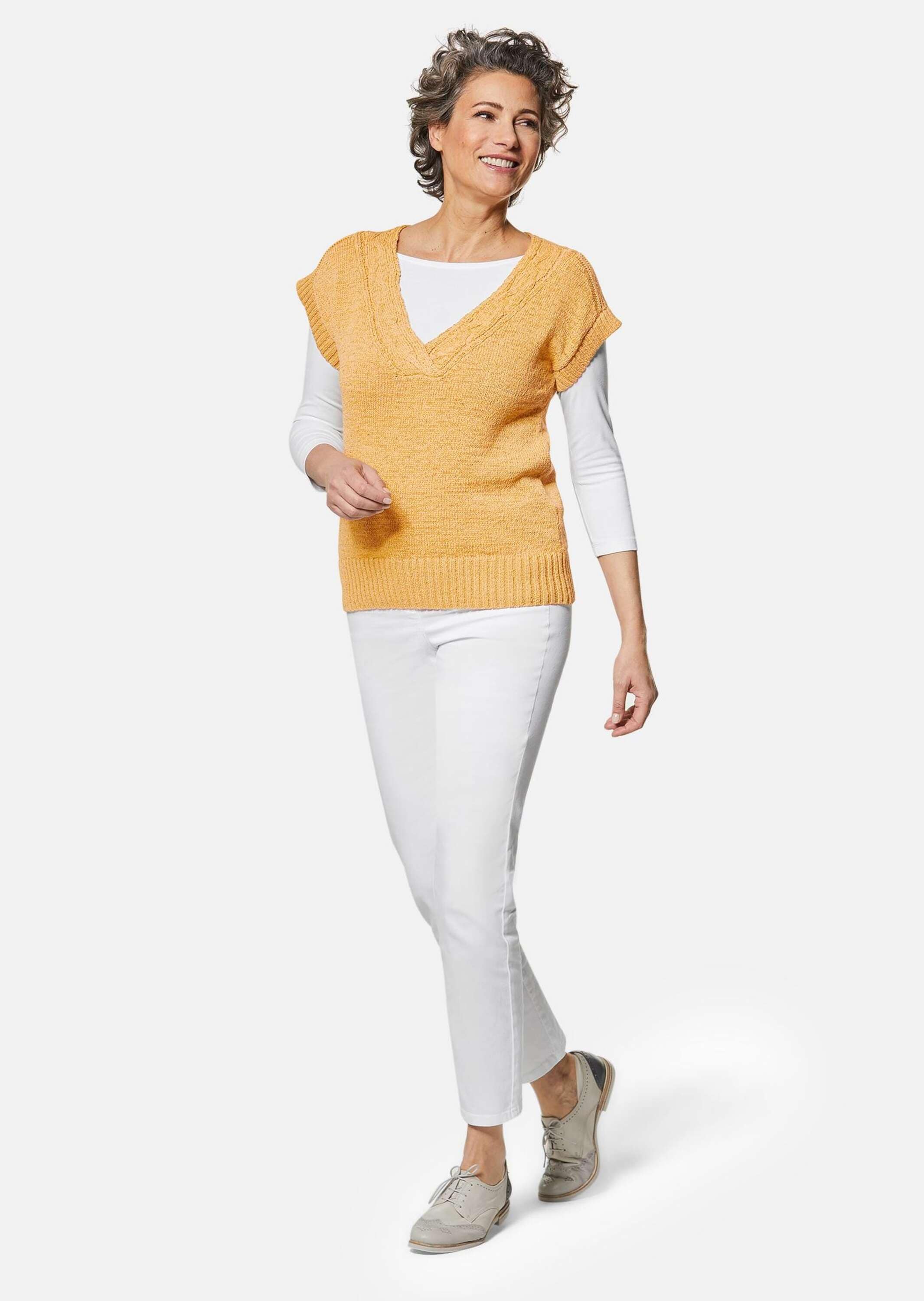 GOLDNER Rundhalspullover »Kurzgröße Trageangenehmer Pullunder« Modischer Ausschnitt