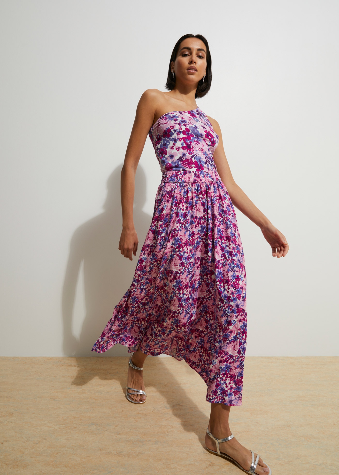 bonprix Sommerrock aus Viskose, ausgestellte Passform, mit geblümtem Muster