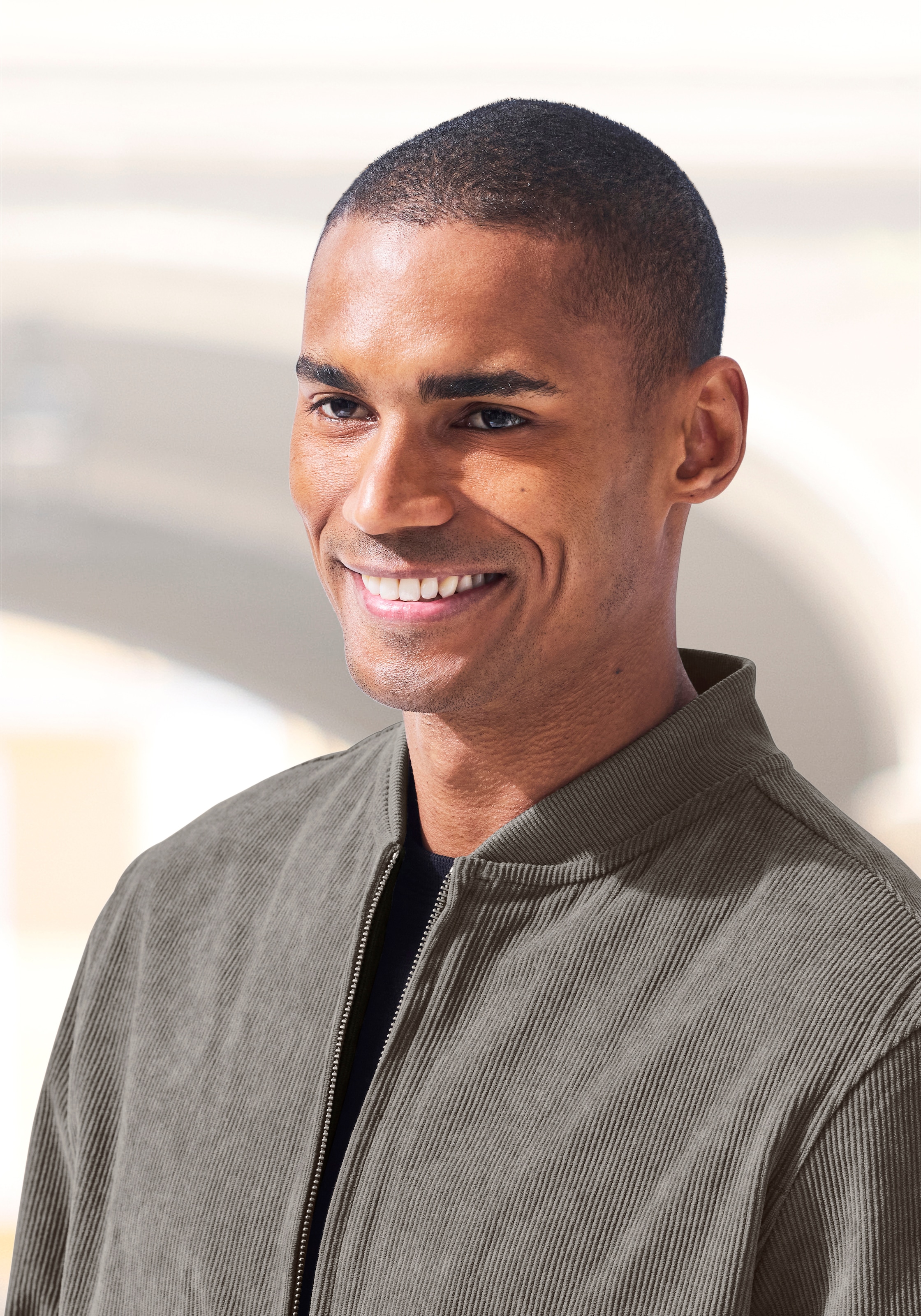 H.I.S Cordjacke »- Blouson mit Reißverschluss« , Pilotenjacke / Übergangsjacke aus Cord, regular fit