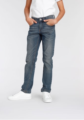 Bench. Stretch-Jeans »regular fit mit schmalem Bein« kaufen