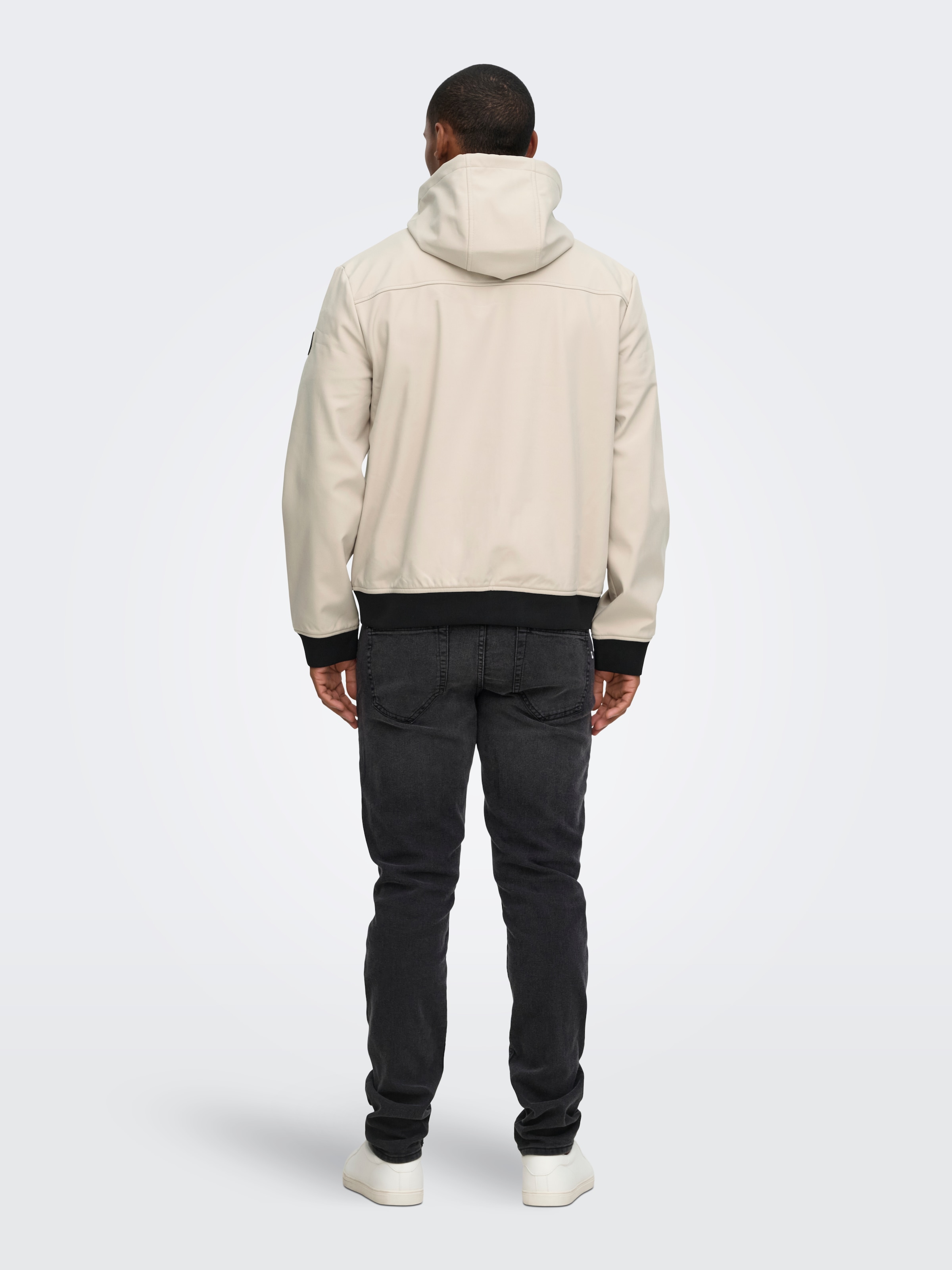 ONLY & SONS Softshelljacke »ONSBOWIE SOFTSHELL BOMBER NOOS« mit Kapuze