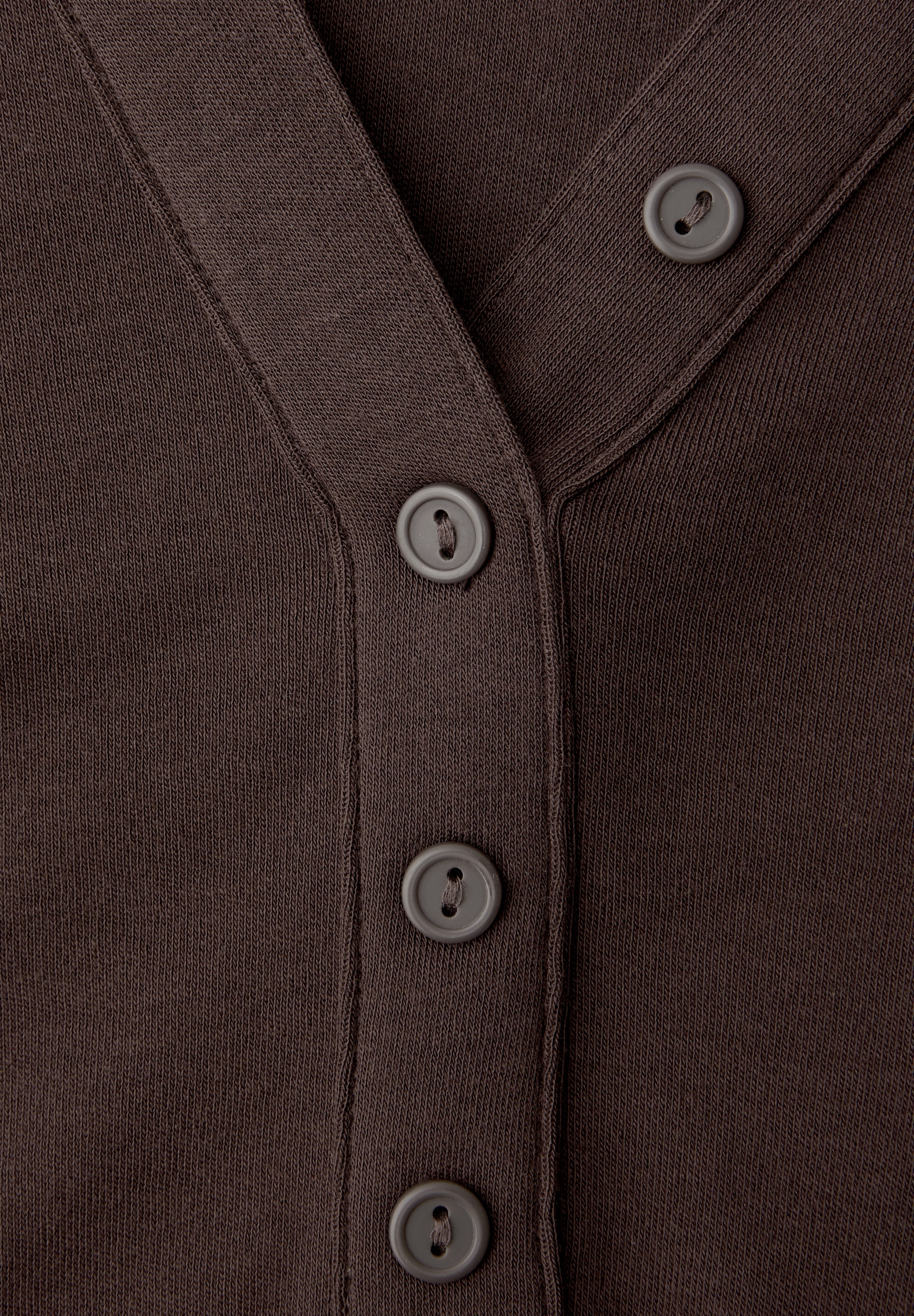 STREET ONE Langarmshirt mit dekorativem Split Neck und Knopfleiste