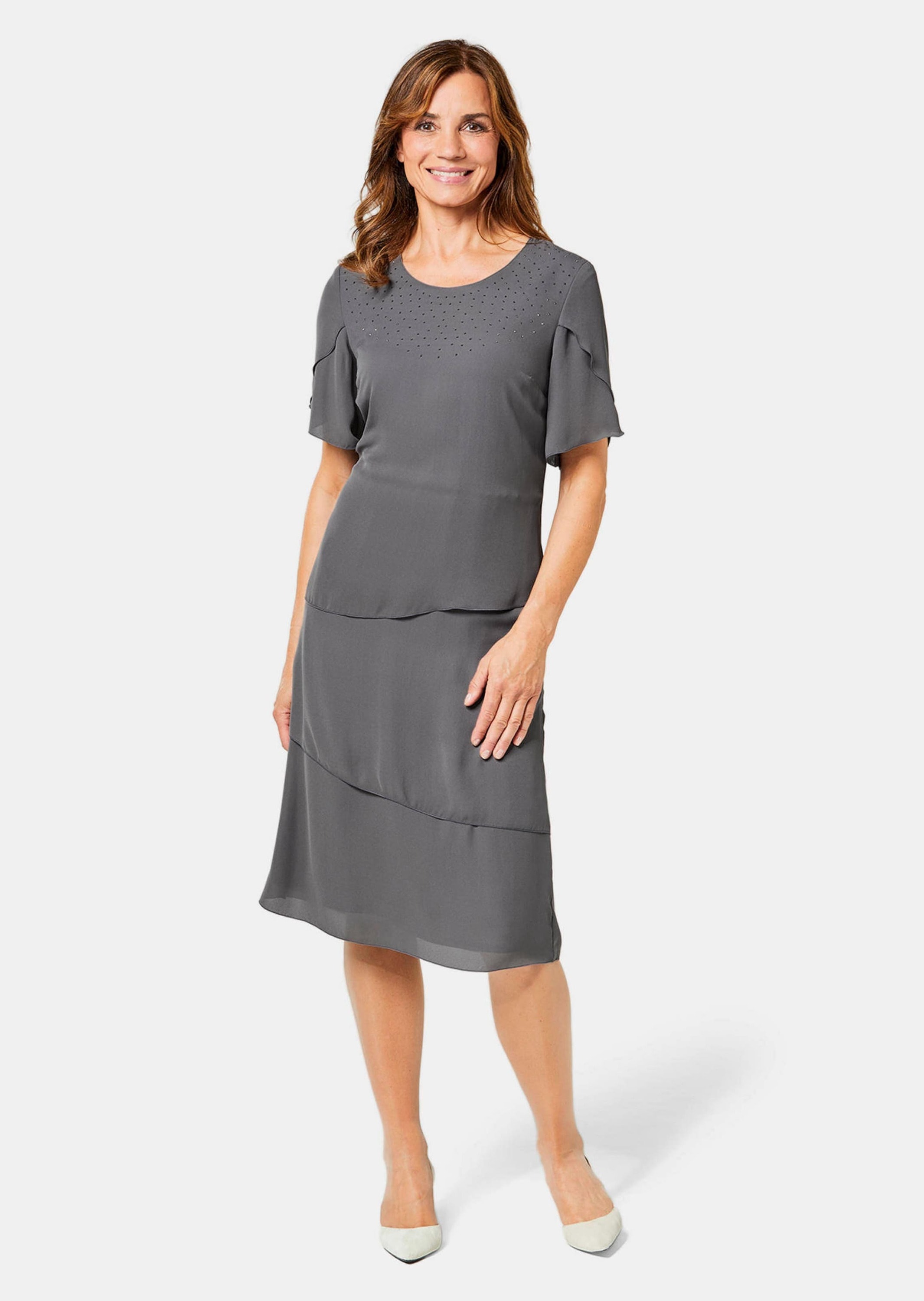 GOLDNER Etuikleid »Kurzgröße Elegant fallendes Stufenkleid«