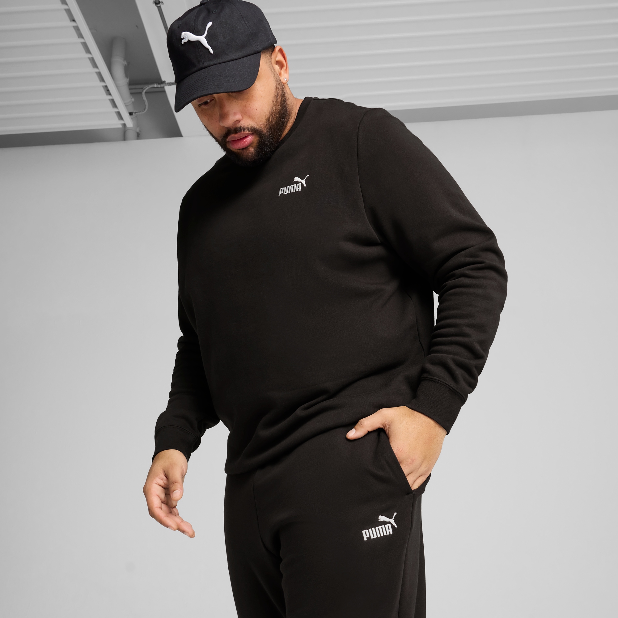 PUMA Trainingshose »ESS NO. 1 LOGO SWEATPANTS FL CL«