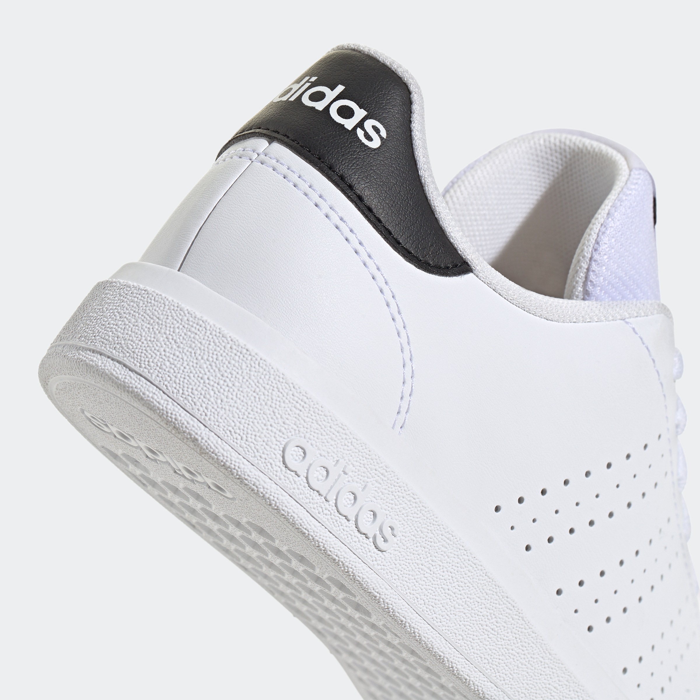 adidas Sportswear Sneaker »ADVANTAGE BASE 2.0 KIDS«, Design auf den Spuren des adidas Stan Smith