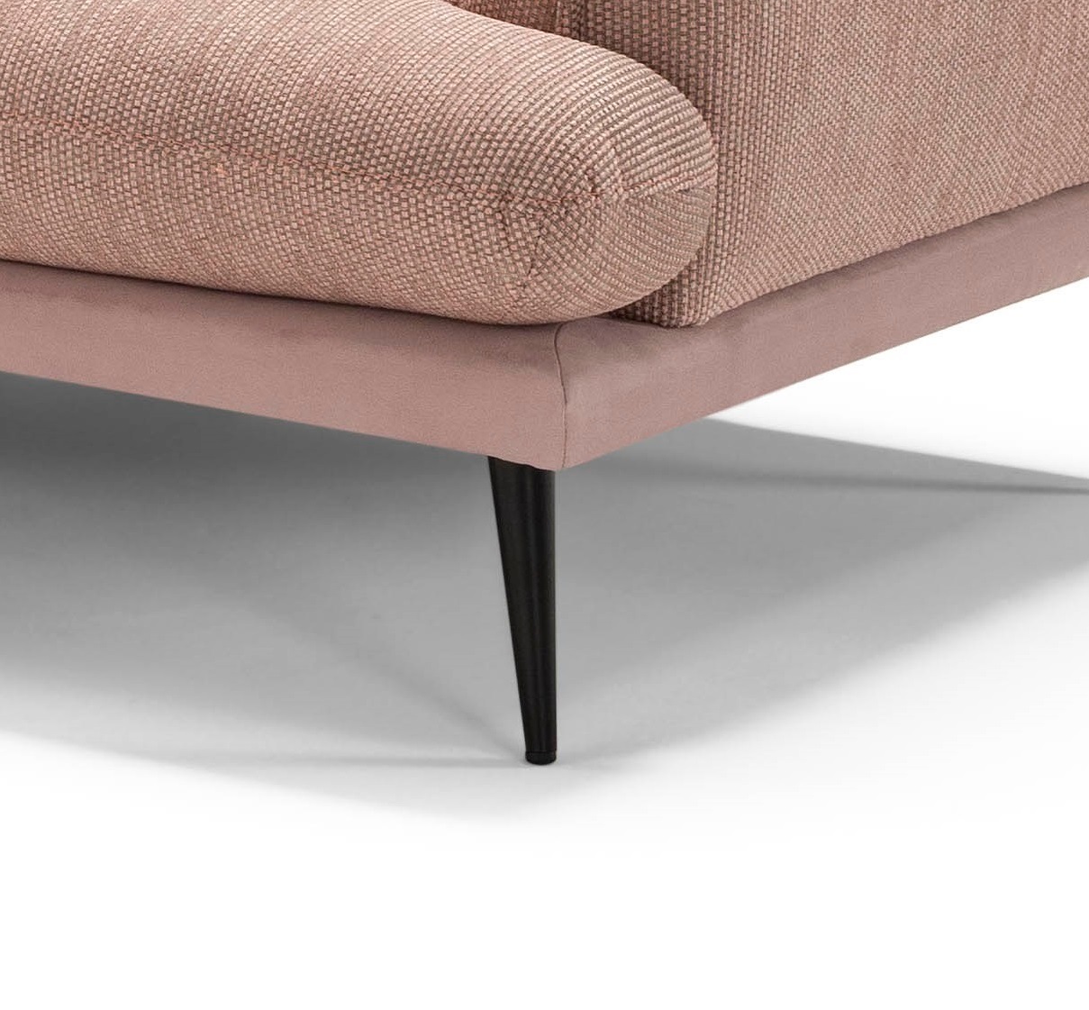 Egoitaliano Ecksofa »FUNNY, hochwertiges und aktuelles Design, bequeme Rückenlehne«, toller Sitzkomfort, L-Form
