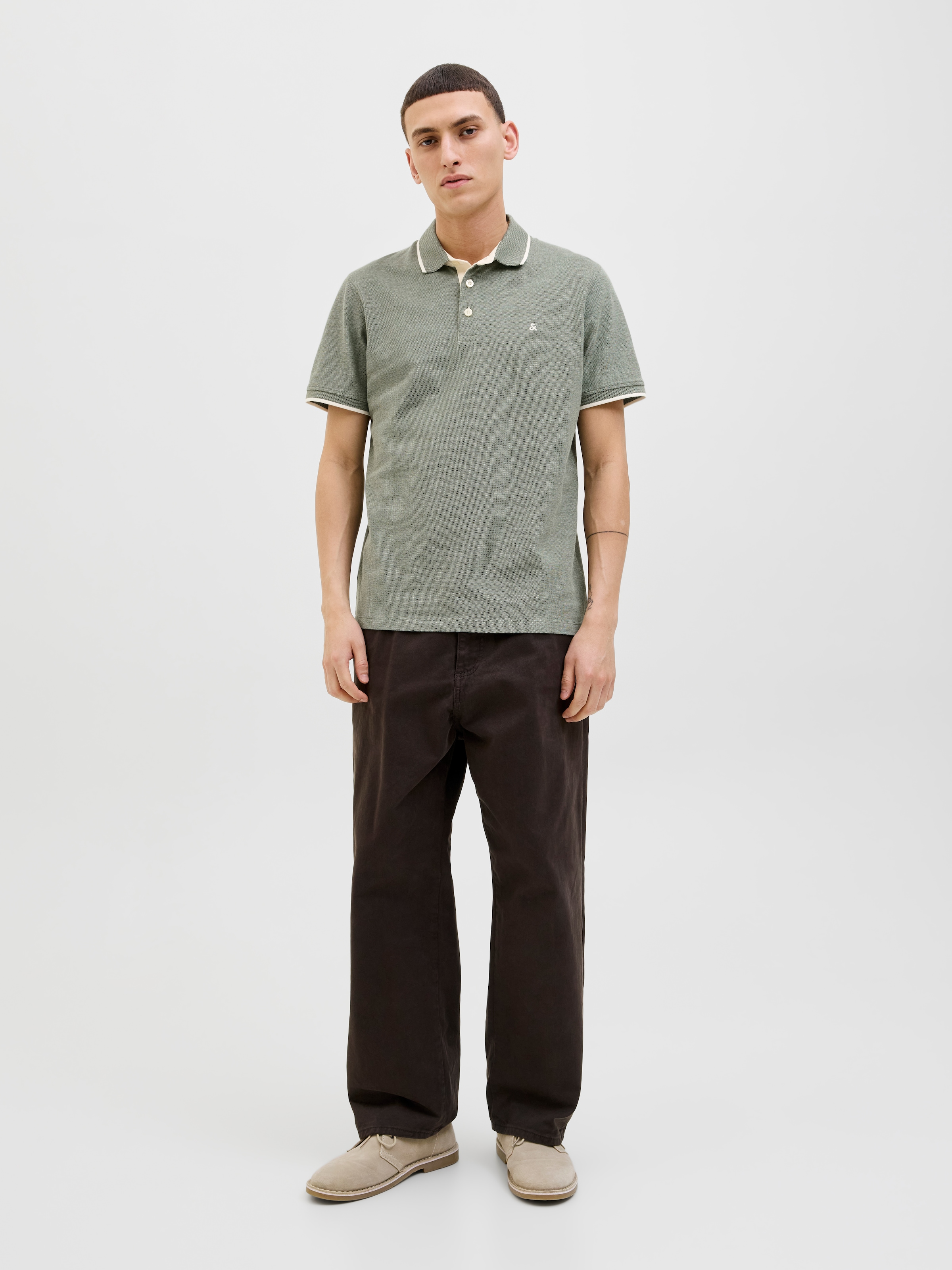 Jack & Jones Poloshirt »JJEPAULOS POLO SS NOOS«, mit Logo Stickerei