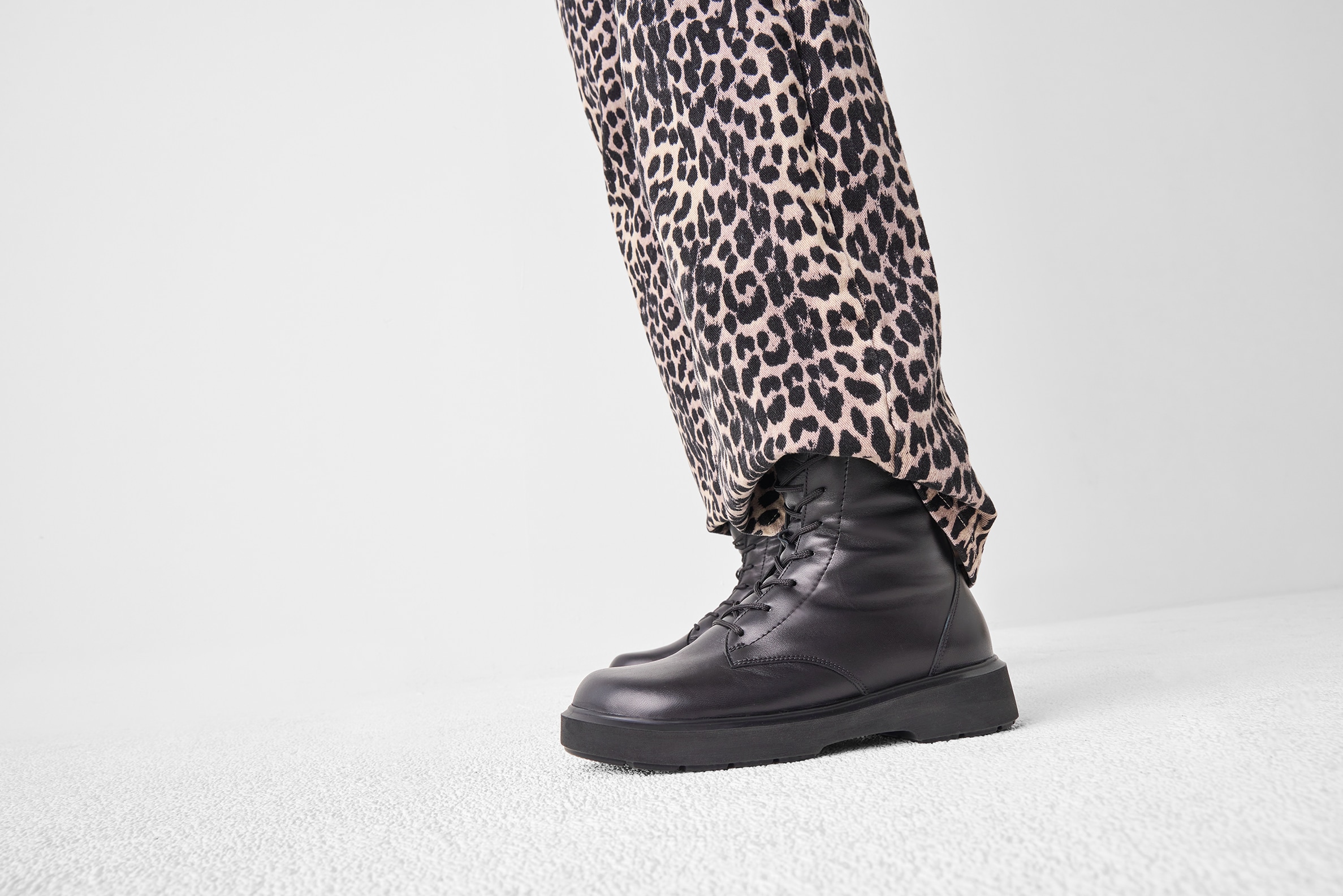 Waldläufer Stiefelette »H-Quinn«  Komfortboots, Schnürboots in Bequemweite H (=sehr weit)