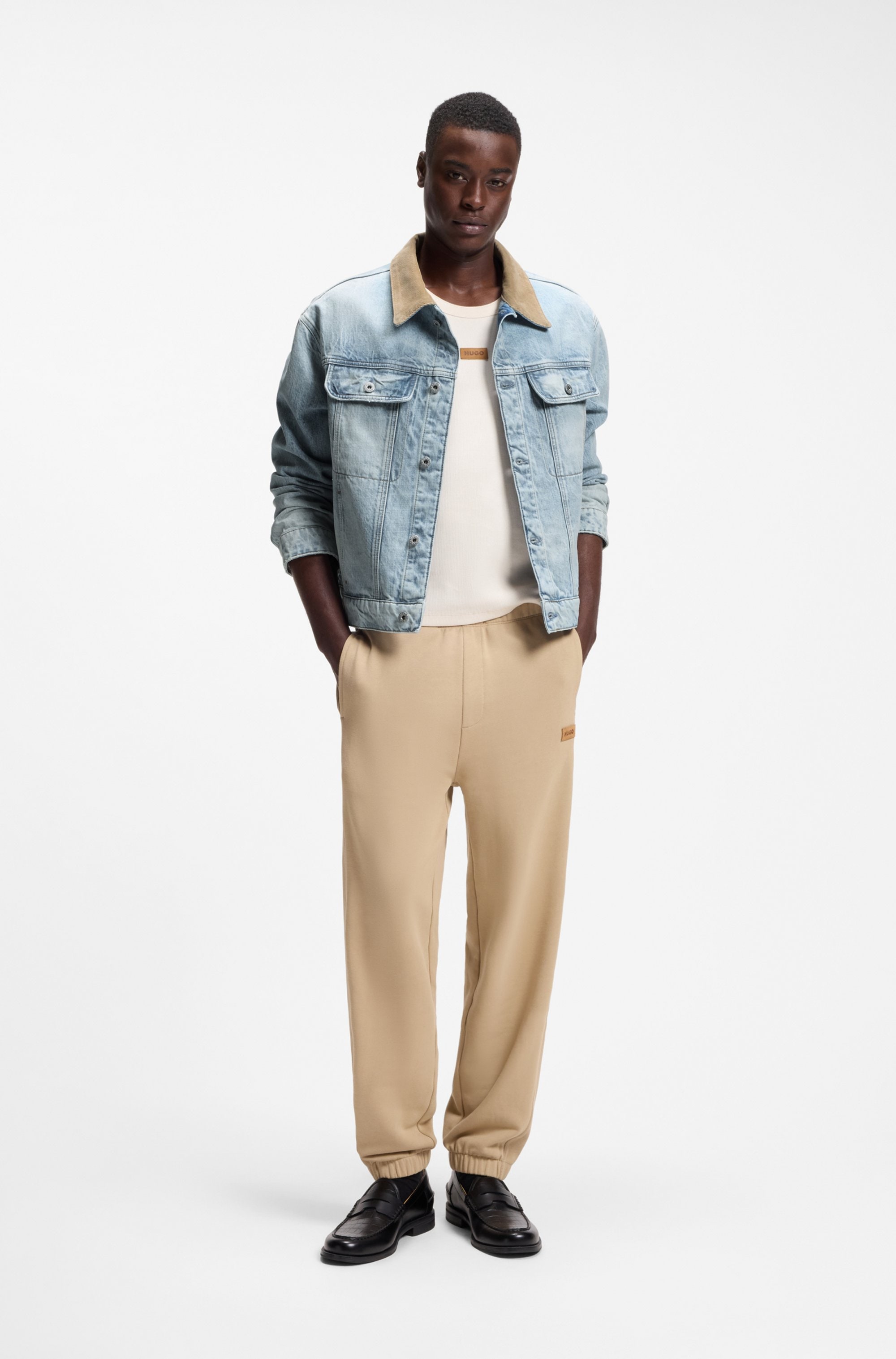 HUGO Jeansjacke »Erlo« Cordkragen, Relaxed Fit, Logo?Badge aus Veloursleder